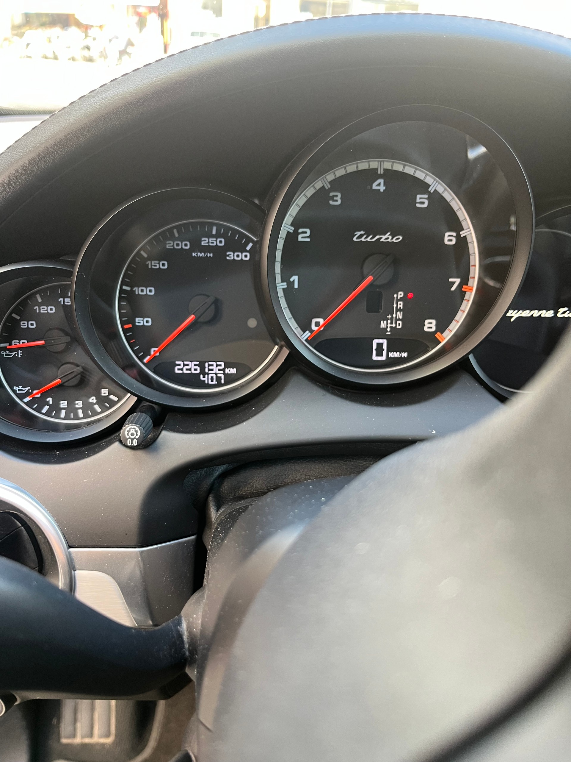 PORSCHE 4.8 V8 Turbo TipT-image-4
