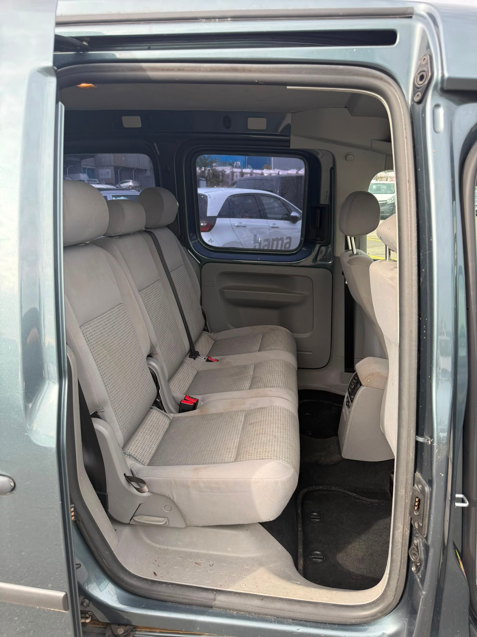 VW Caddy Life 1.9TDI PD-image-7