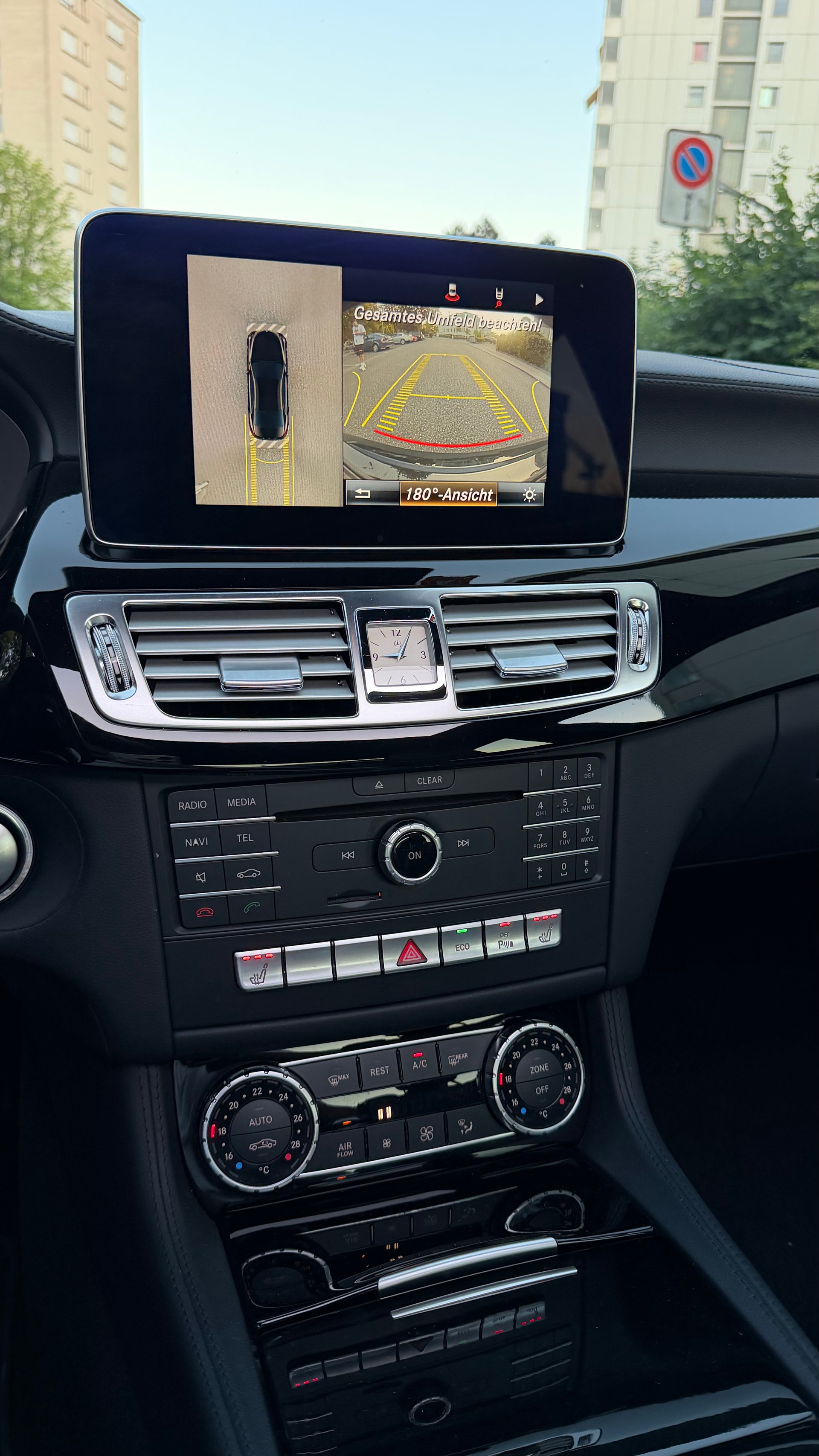 MERCEDES-BENZ CLS 500 V8 4matic-image-4