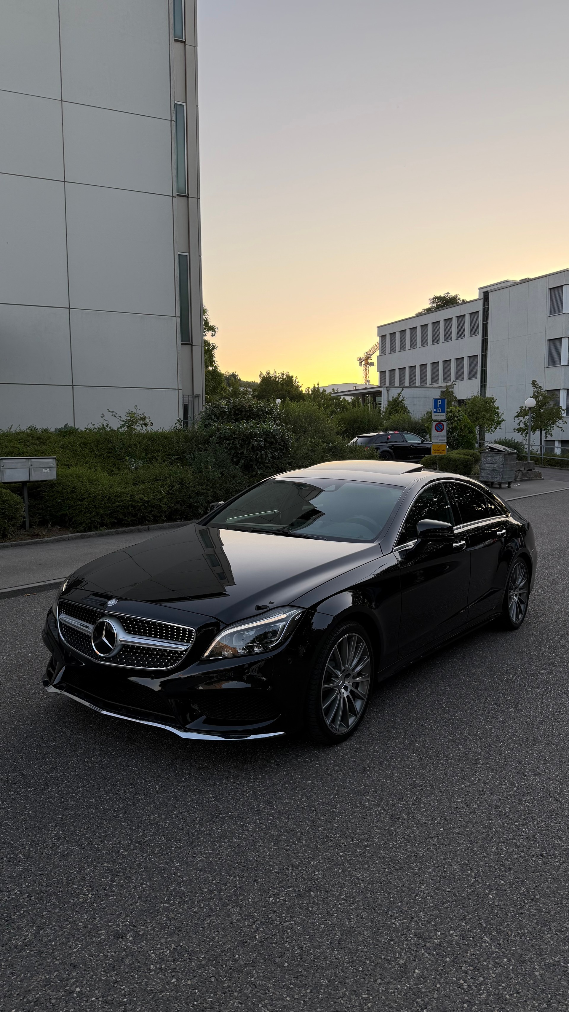 MERCEDES-BENZ CLS 500 V8 4matic