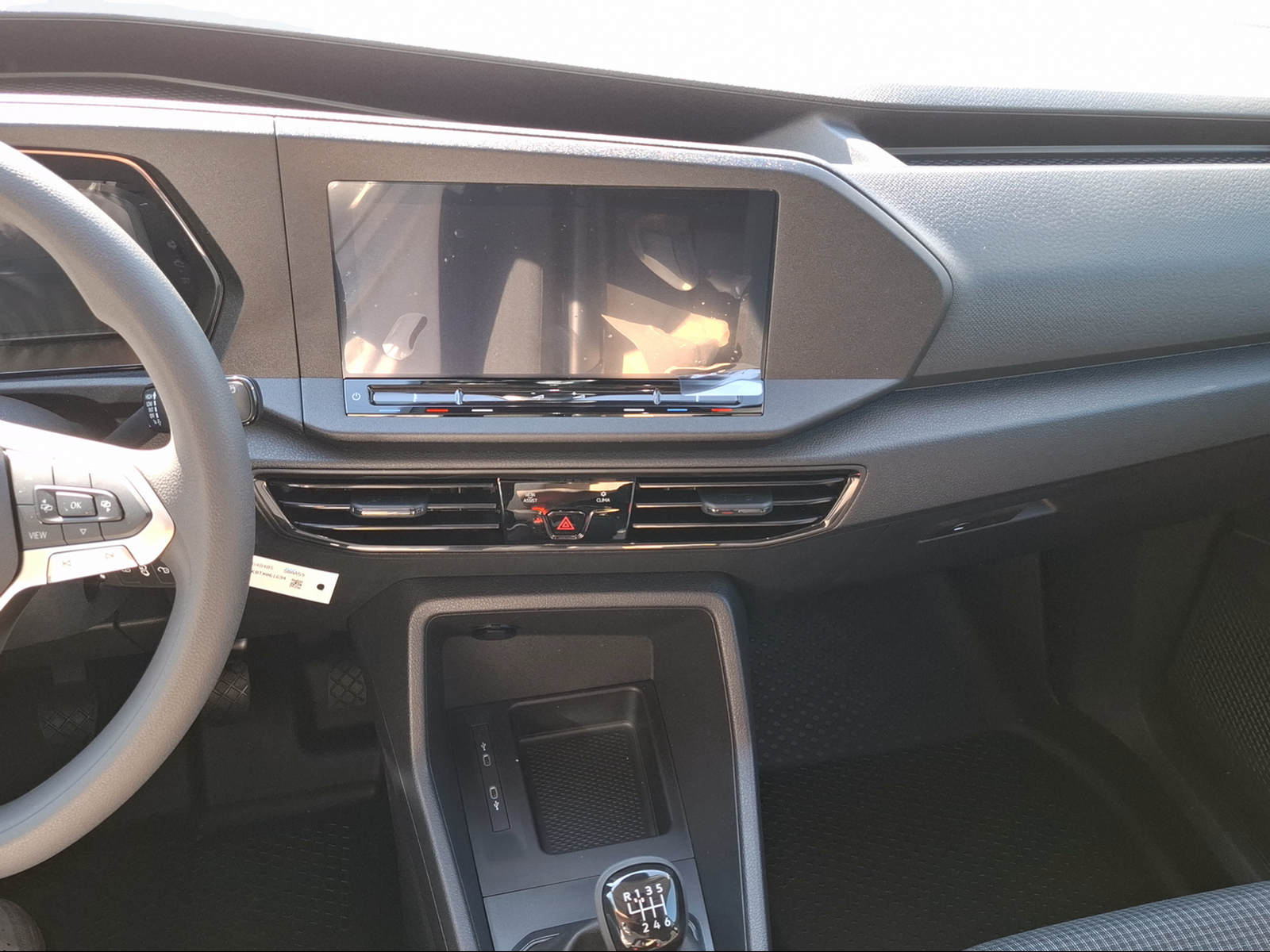 VW Caddy Cargo 2.0TDI 4Motion-image-10