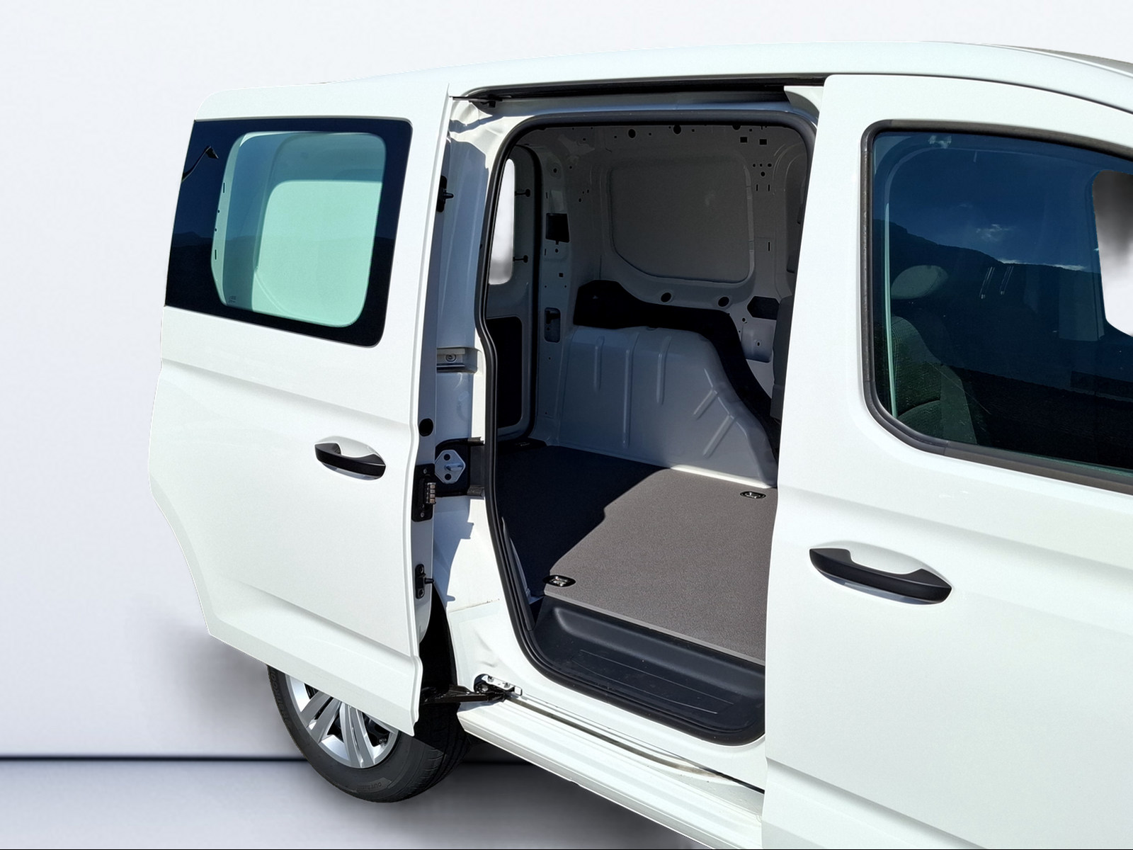 VW Caddy Cargo 2.0TDI 4Motion-image-13