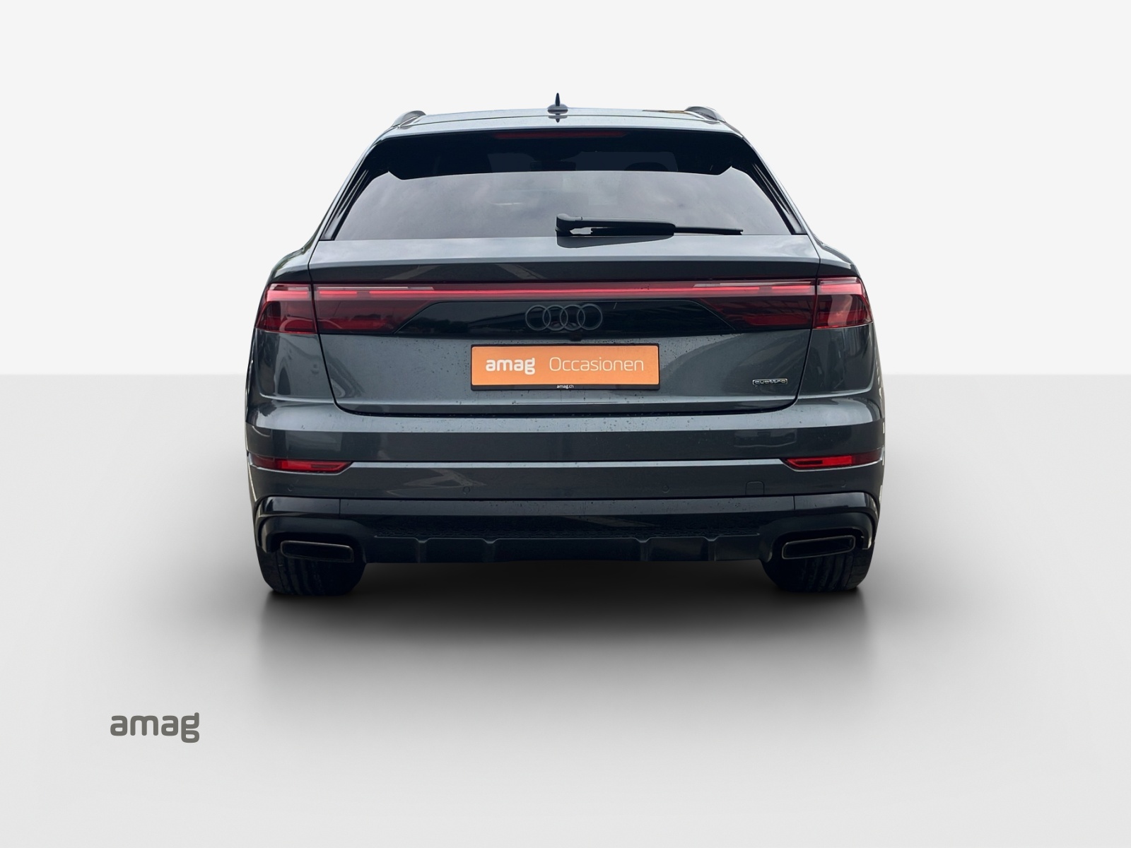 AUDI Q8 SUV TFSI e quattro 290 kW Attraction tiptronic-image-3