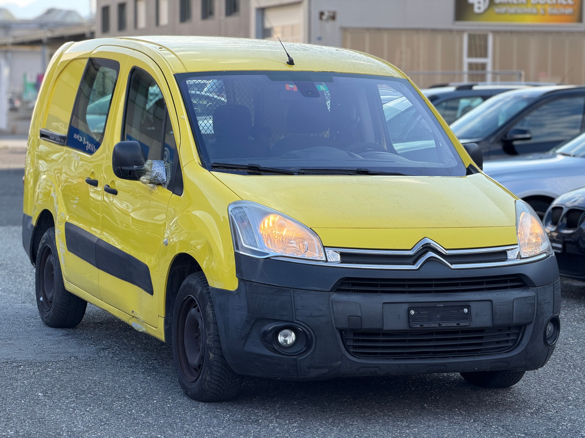CITROEN Berlingo 1.6 e-HDi 800 A-image-2