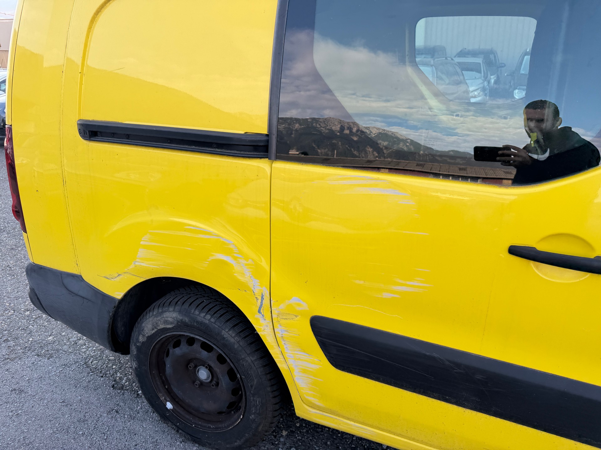 CITROEN Berlingo 1.6 e-HDi 800 A-image-8