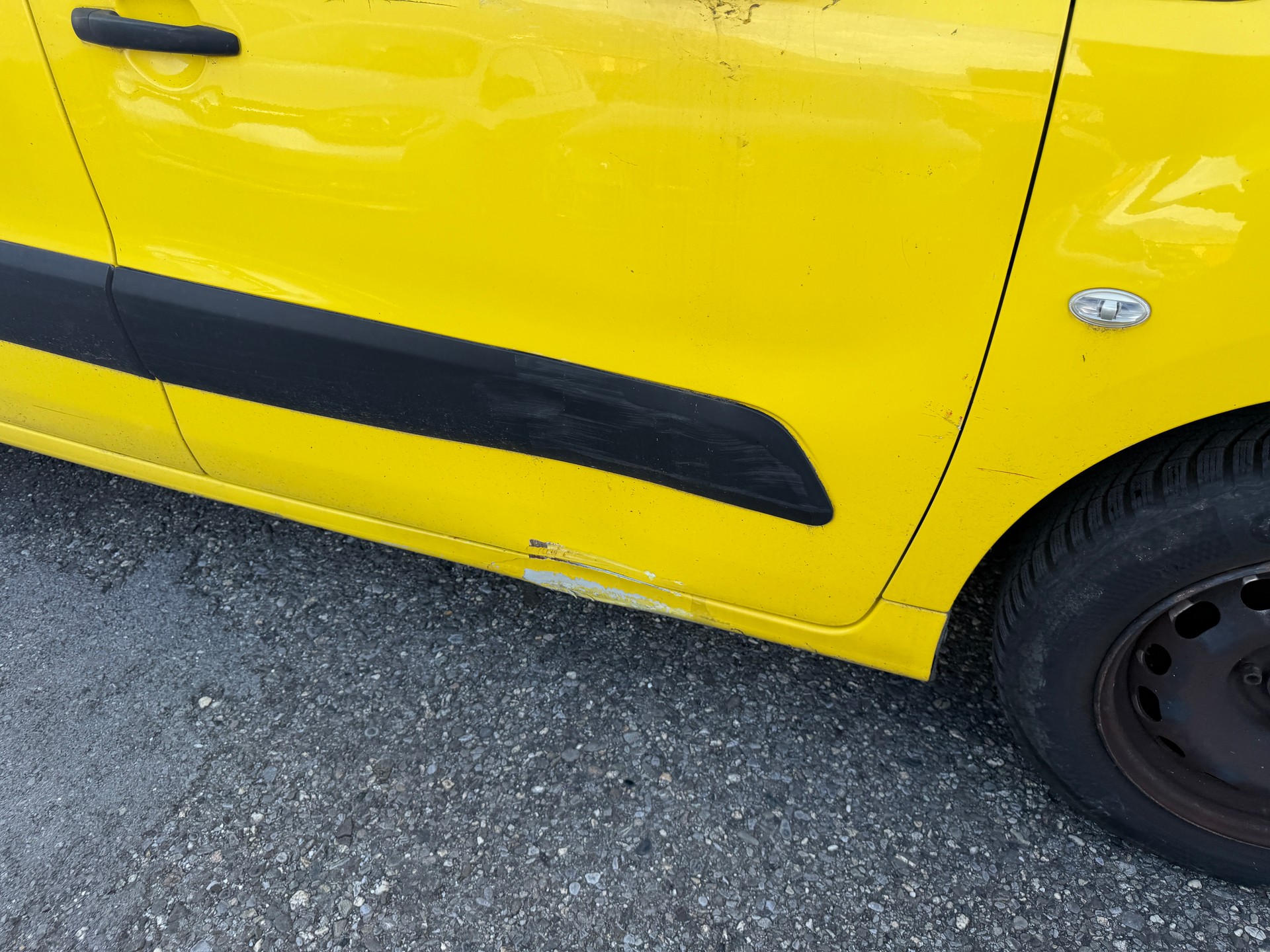 CITROEN Berlingo 1.6 e-HDi 800 A-image-7