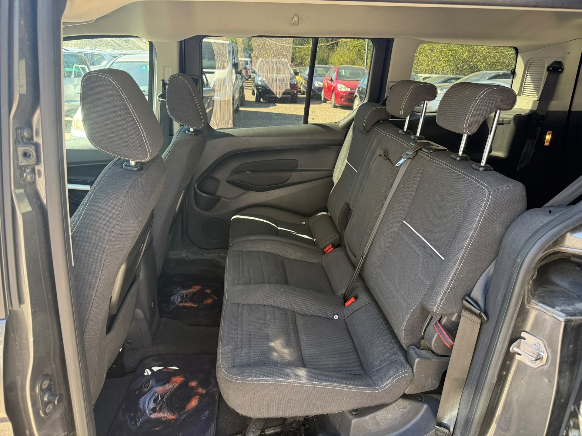 FORD Grand Tourneo Connect 1.5 TDCi Trend Powershift-image-10