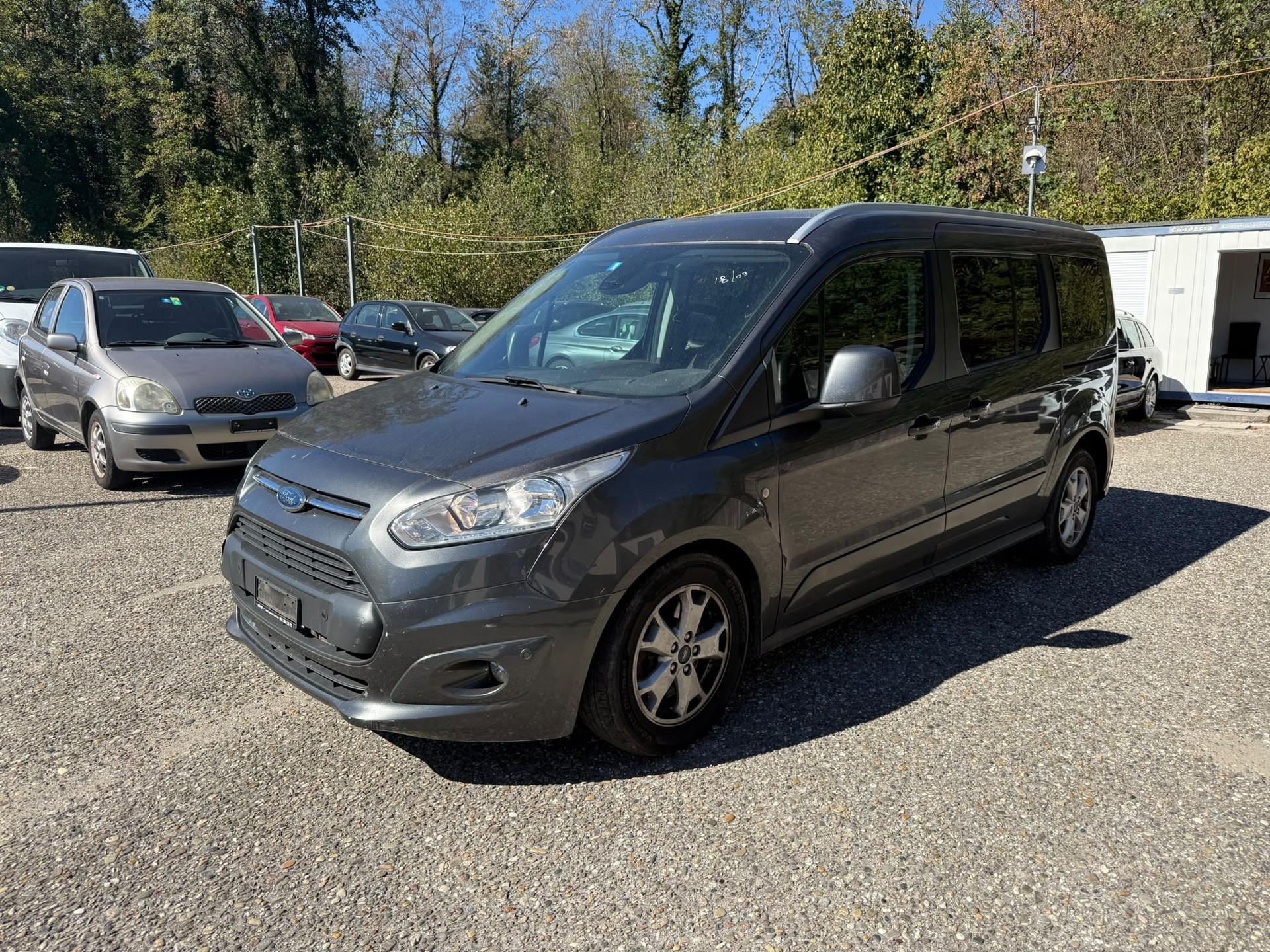 FORD Grand Tourneo Connect 1.5 TDCi Trend Powershift-image-1