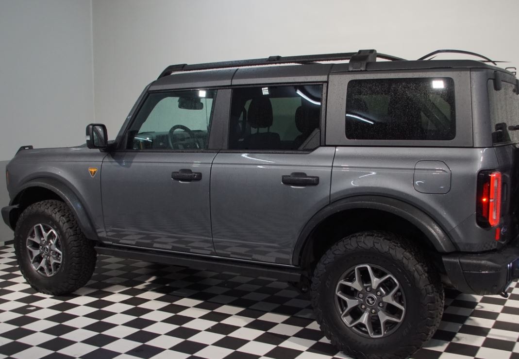 FORD Bronco 2.7 EcoB Badlands e-4WD EU-Modell-image-10
