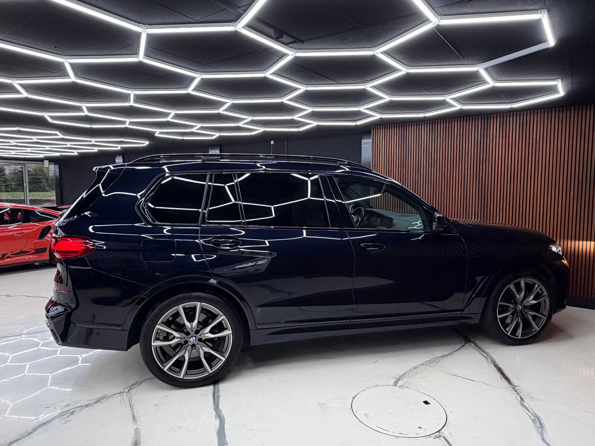BMW X7 xDrive M50d Steptronic-image-5
