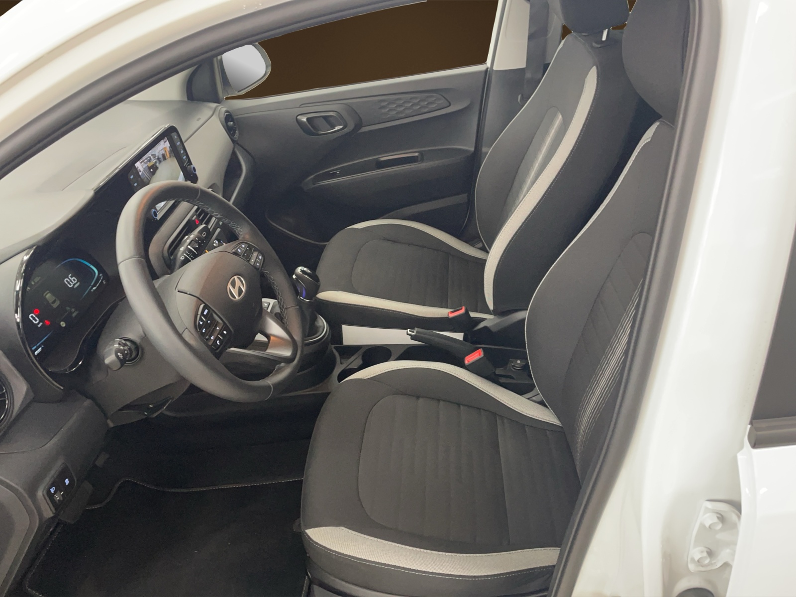 HYUNDAI i10 1.2 Amplia-image-5
