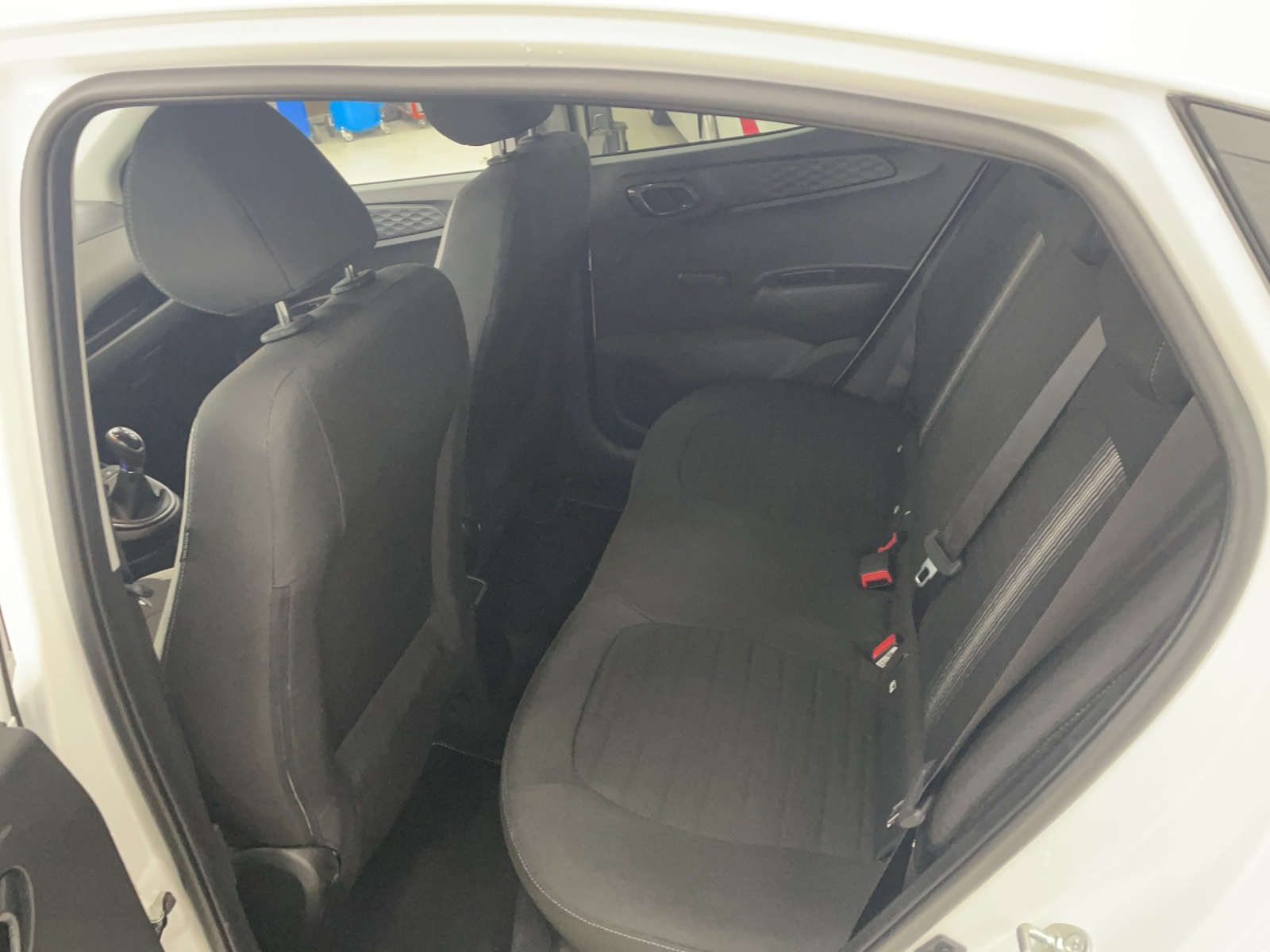 HYUNDAI i10 1.2 Amplia-image-6