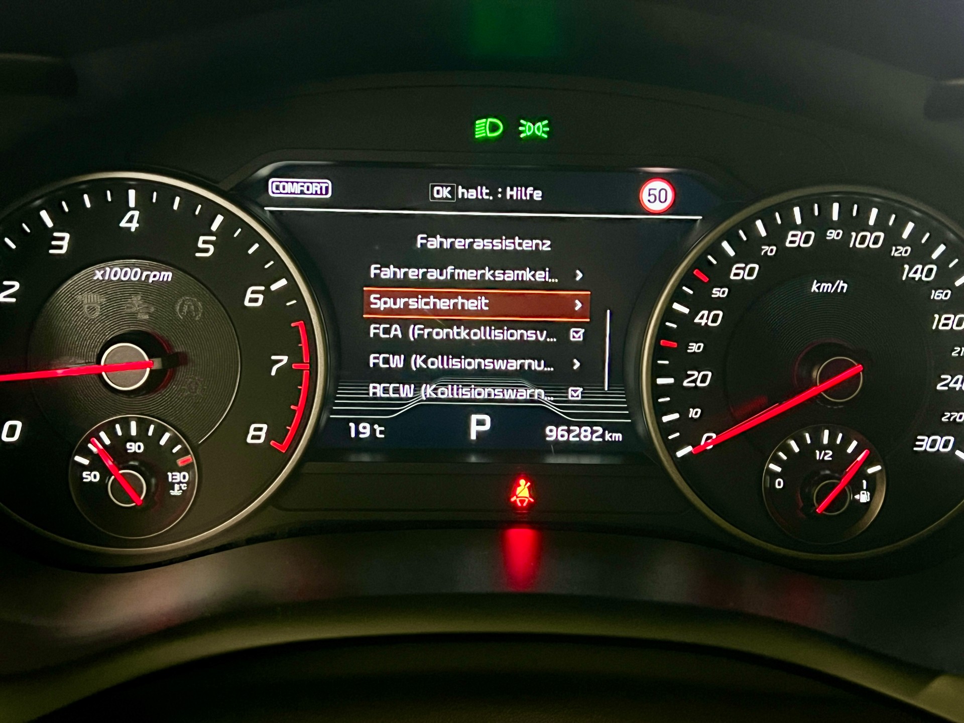 KIA Stinger 3.3 T-GDi GT Automat AWD-image-19