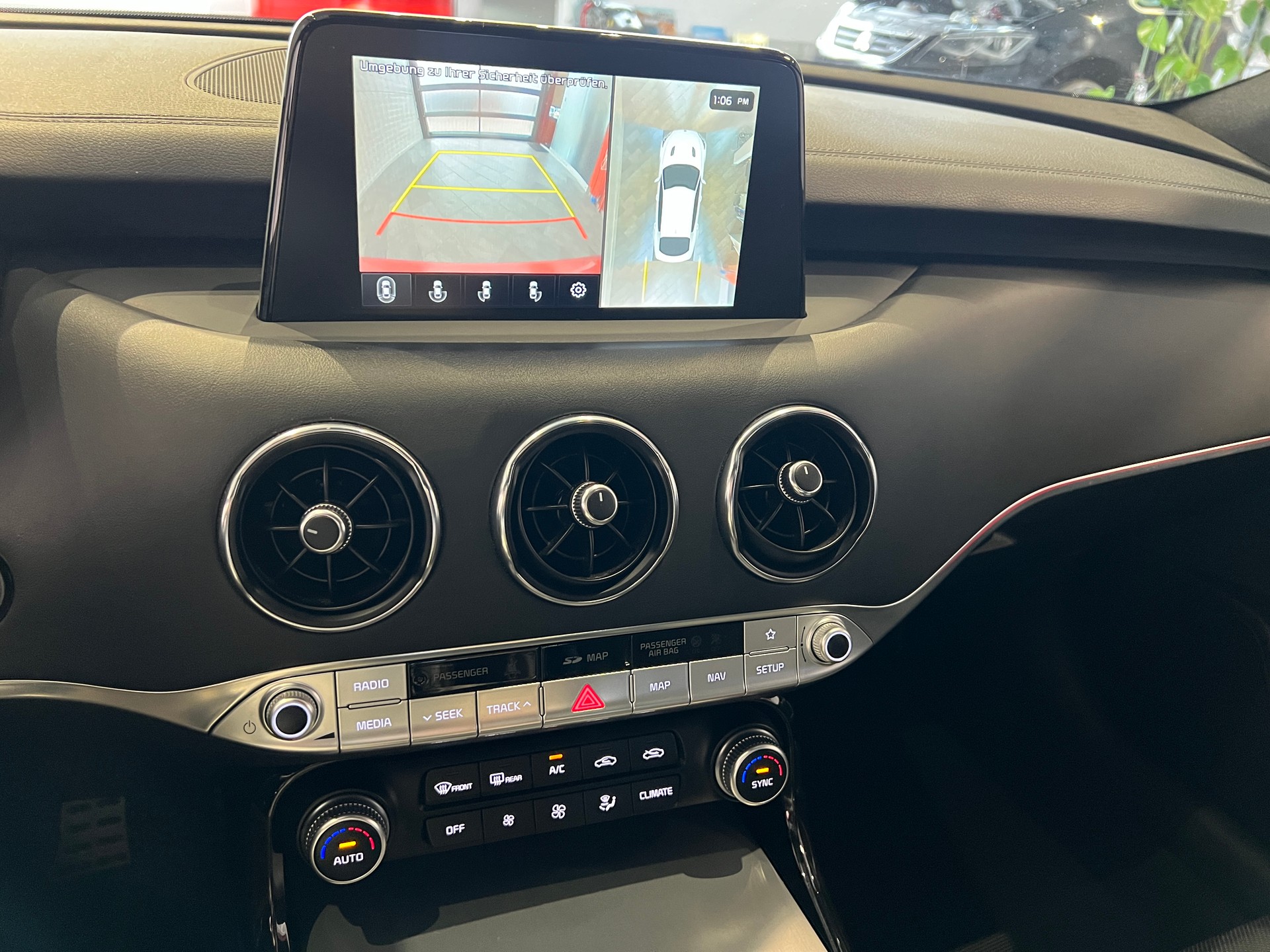 KIA Stinger 3.3 T-GDi GT Automat AWD-image-21