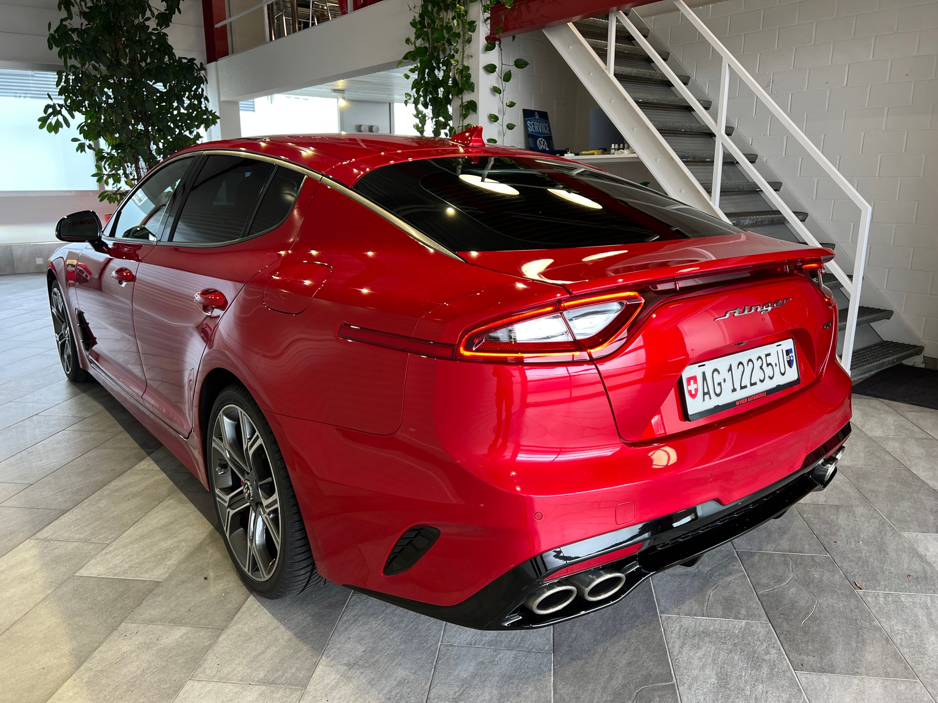 KIA Stinger 3.3 T-GDi GT Automat AWD-image-4