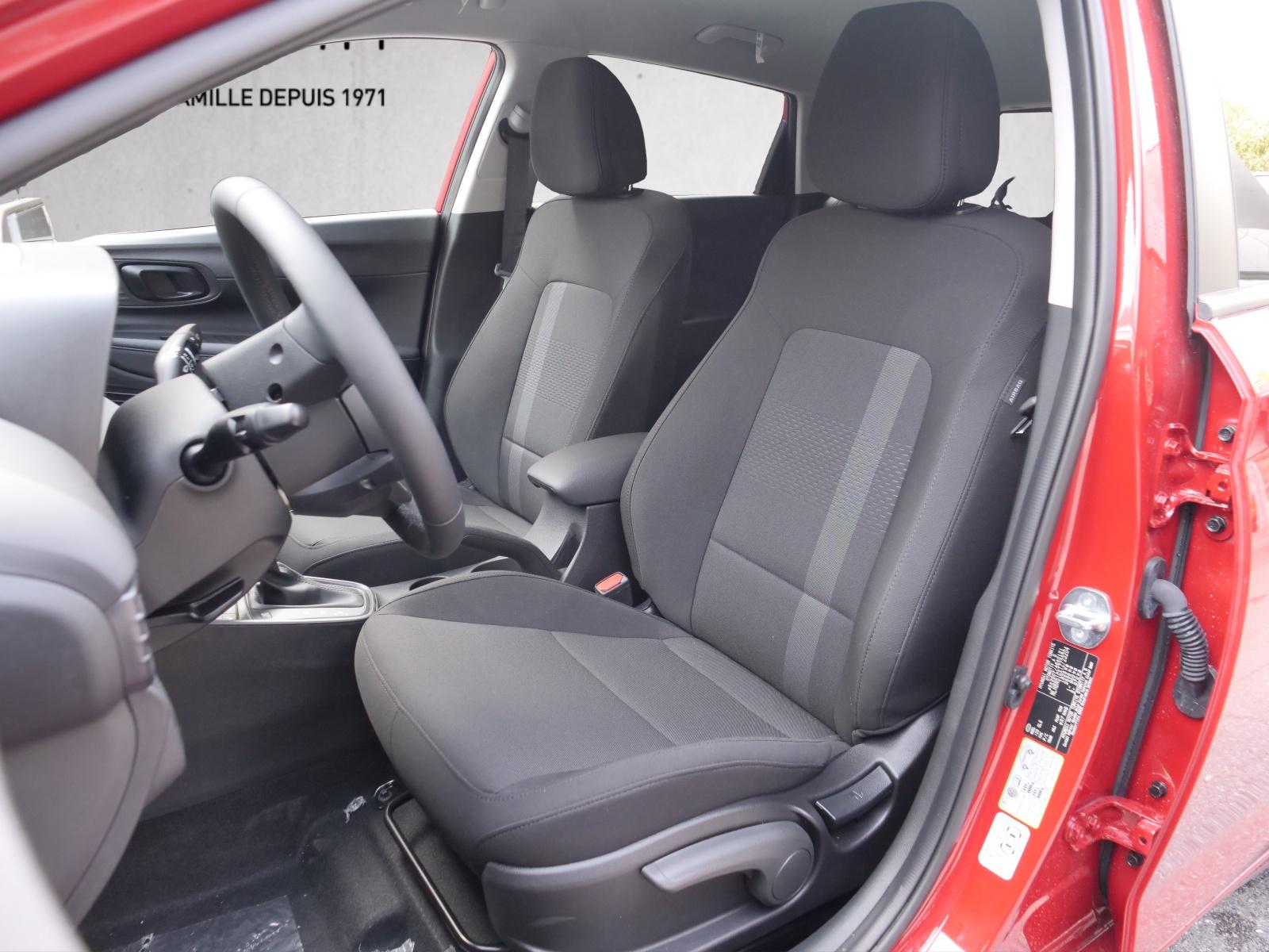 HYUNDAI i20 1.0 T-GDi Amplia-image-6