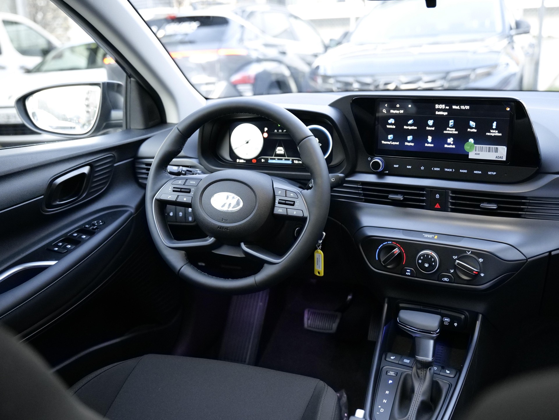 HYUNDAI i20 1.0 T-GDi Amplia-image-12
