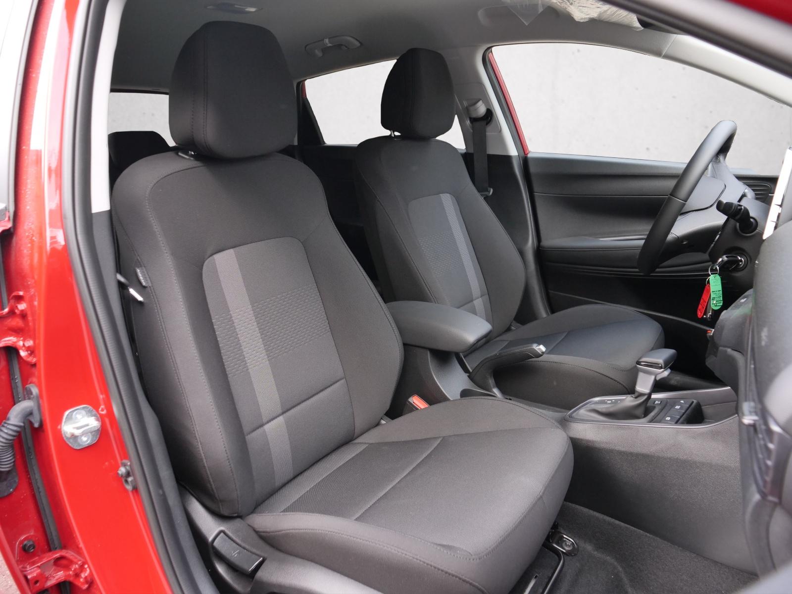 HYUNDAI i20 1.0 T-GDi Amplia-image-8
