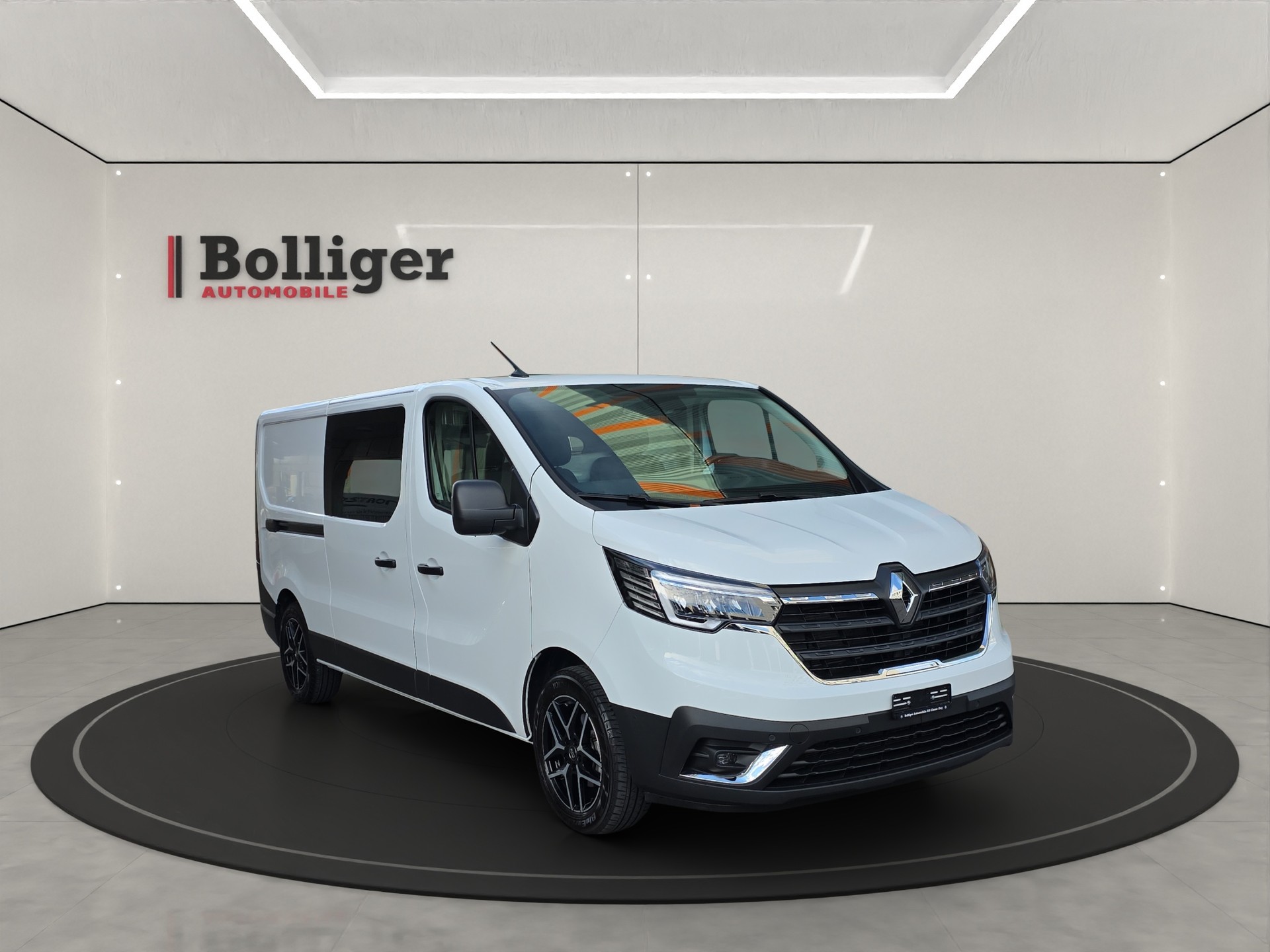 RENAULT Trafic 2.0 Blue dCi 150 Business L2H1 EDC EN-image-2