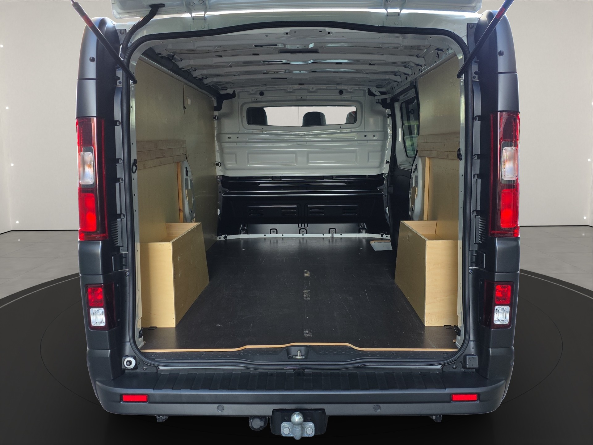 RENAULT Trafic 2.0 Blue dCi 150 Business L2H1 EDC EN-image-8