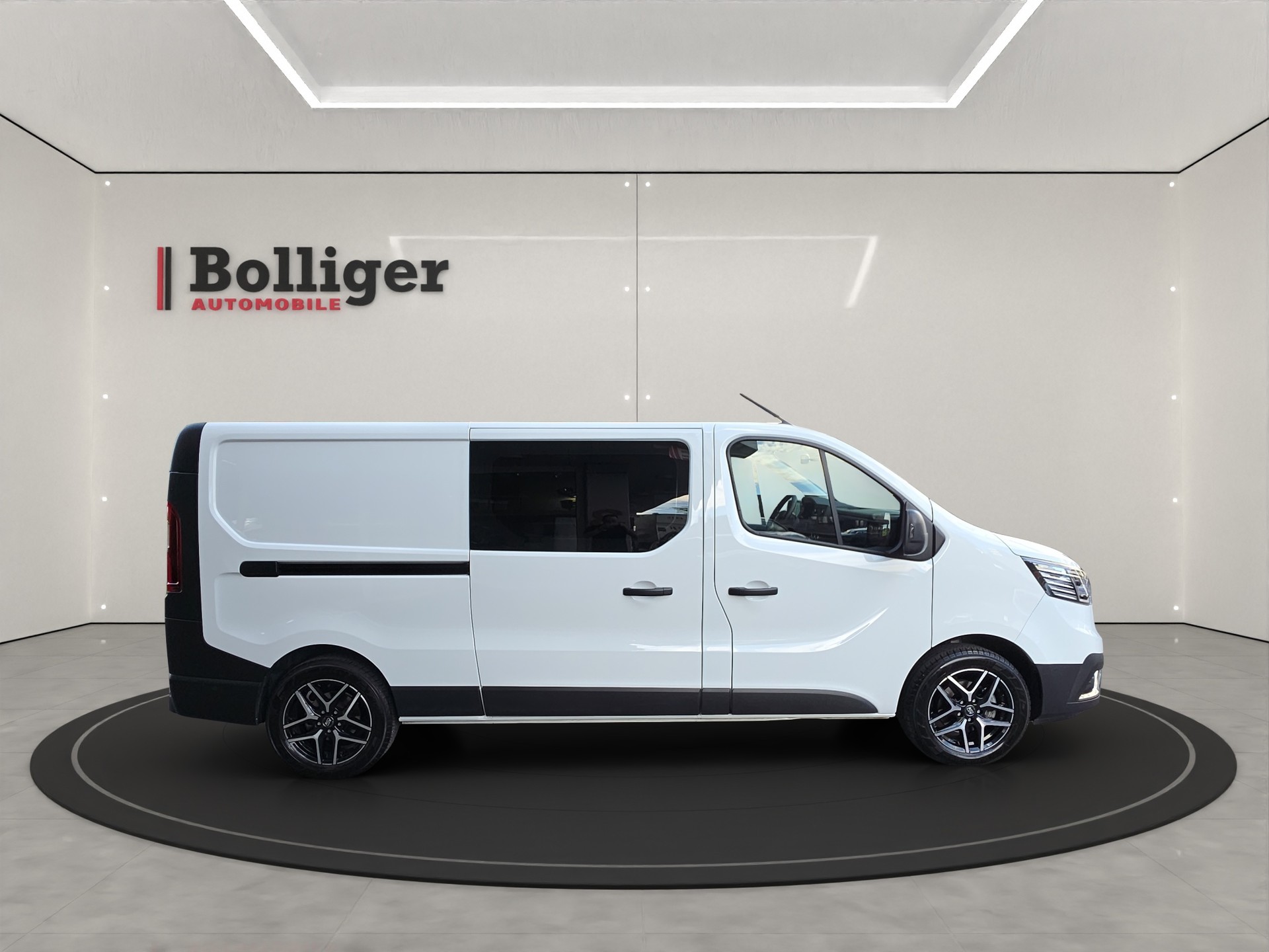 RENAULT Trafic 2.0 Blue dCi 150 Business L2H1 EDC EN-image-4