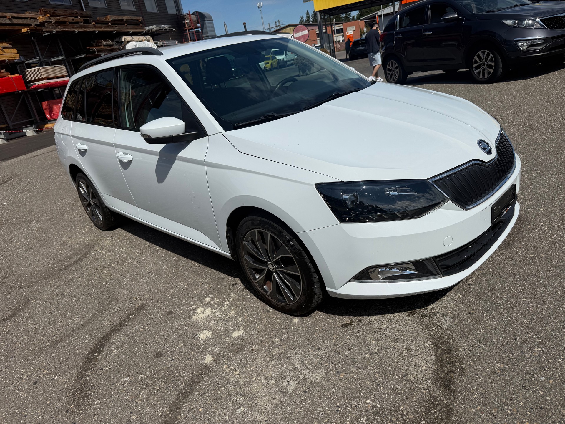 SKODA 1.2 TSI Swiss Edition DSG-image-5