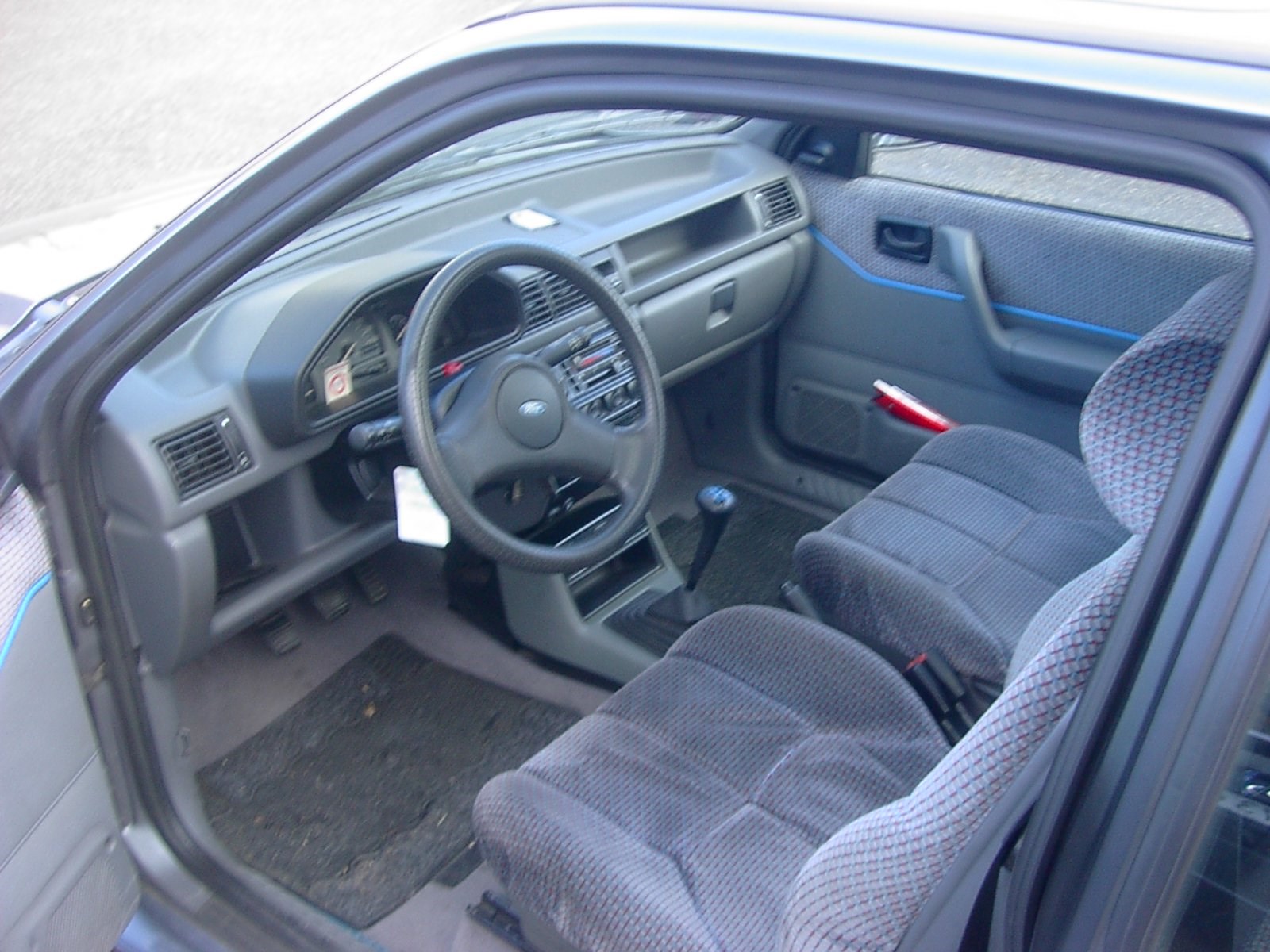 FORD Fiesta 1.6i XR2i-image-2