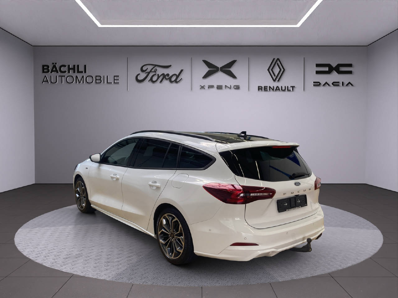 FORD Focus 1.0i mHEV 155 PS ST-Line X-image-10