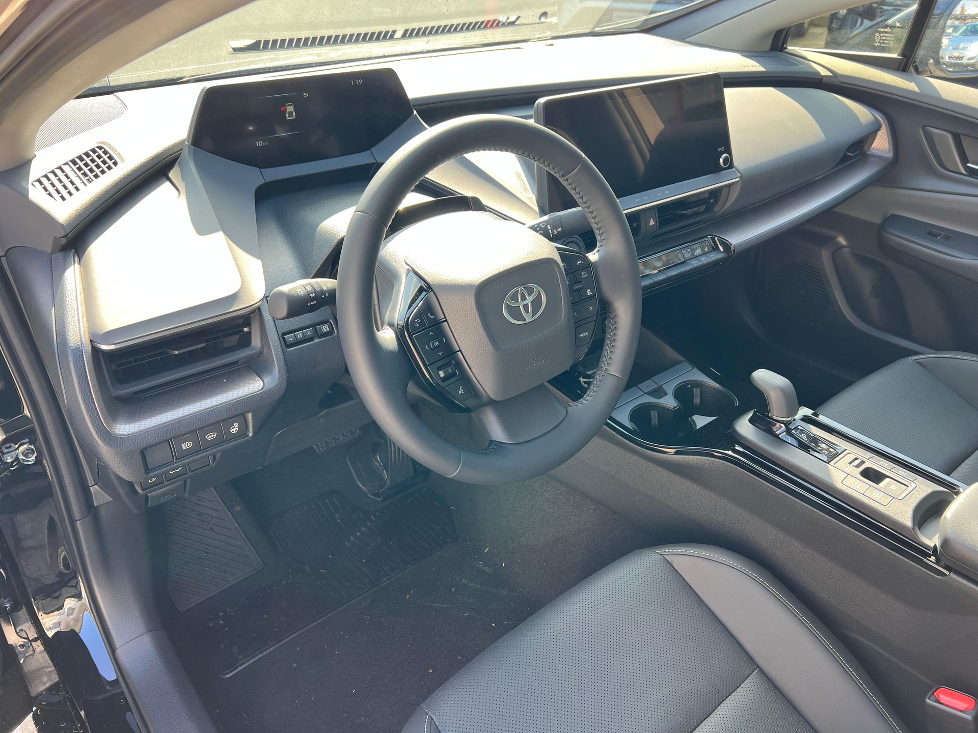TOYOTA Prius 2.0 Plug-In-Hybrid Premium-image-7