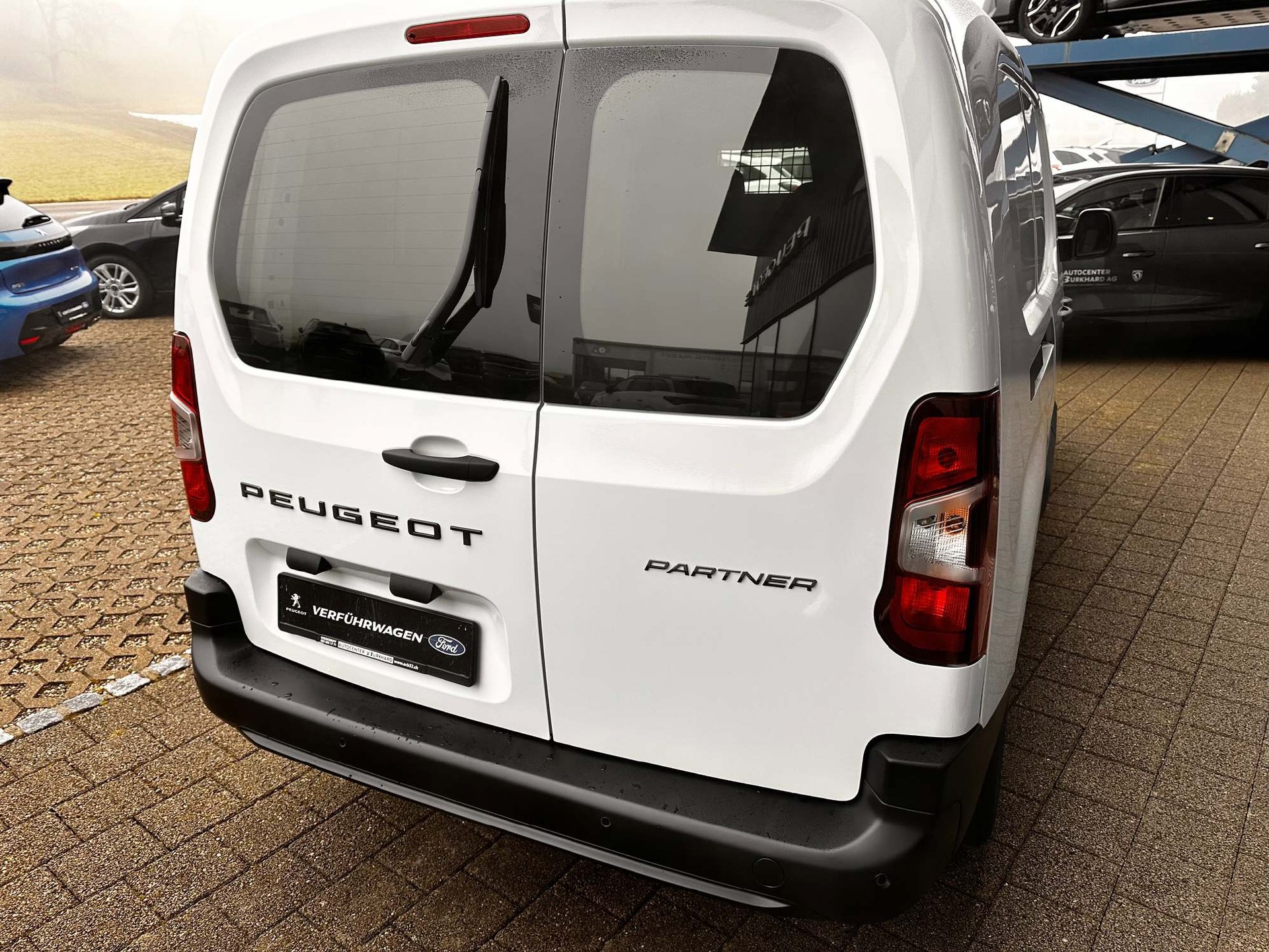 PEUGEOT Partner Kaw. 1000 Long 1.5 BlueHDI 100 S/S-image-3