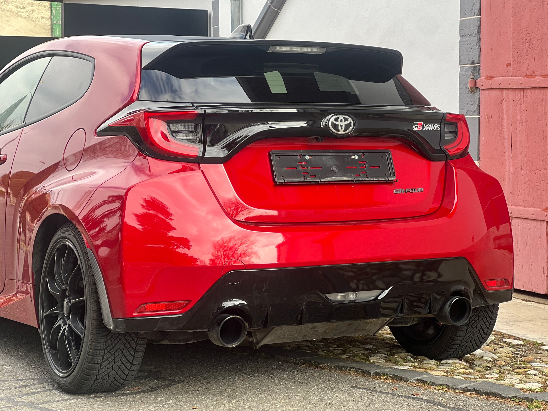 TOYOTA Yaris 1.6 GR Sport-image-5