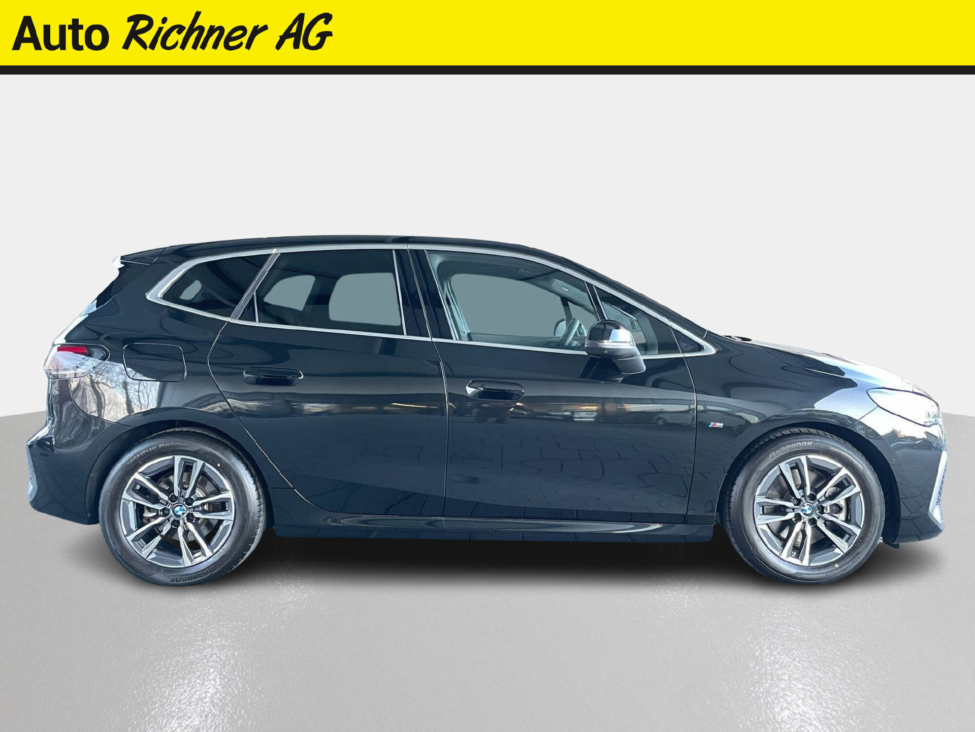 BMW 223d xDrive SDKG Active Tourer-image-2
