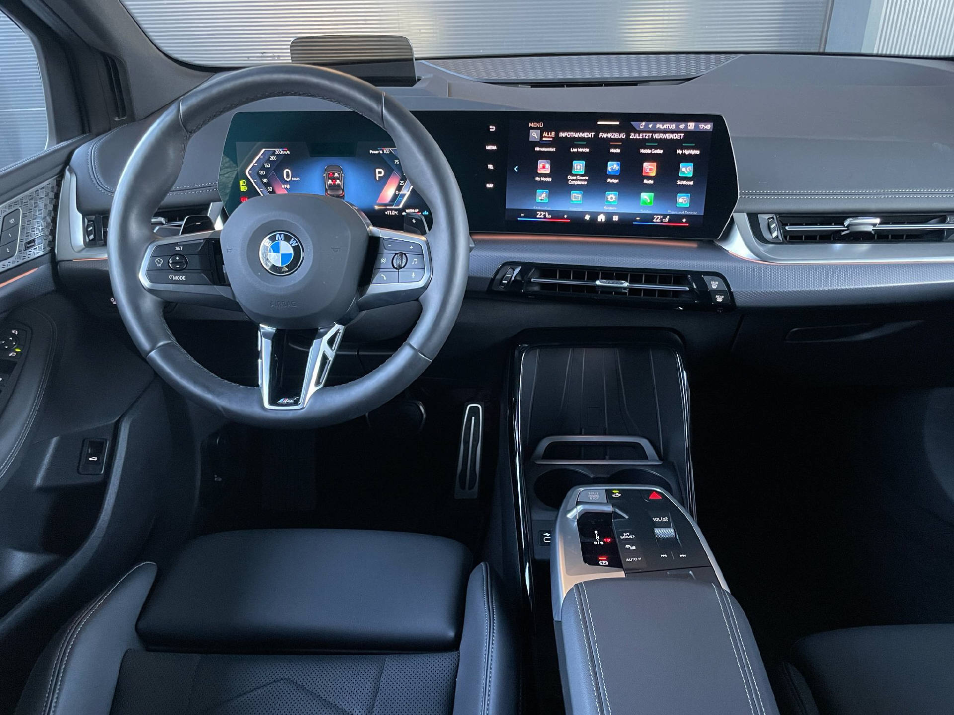 BMW 223d xDrive SDKG Active Tourer-image-6