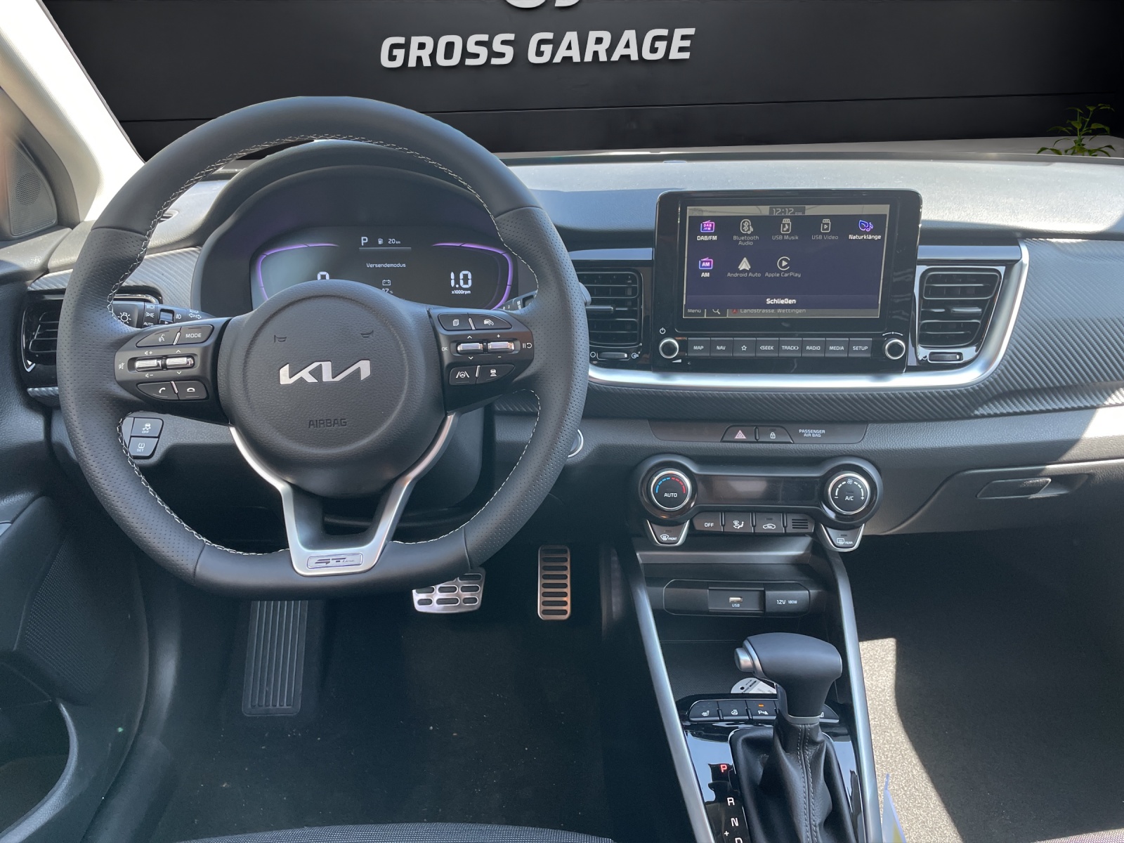KIA Stonic 1.0T-GDI GT-Li DCT-image-6