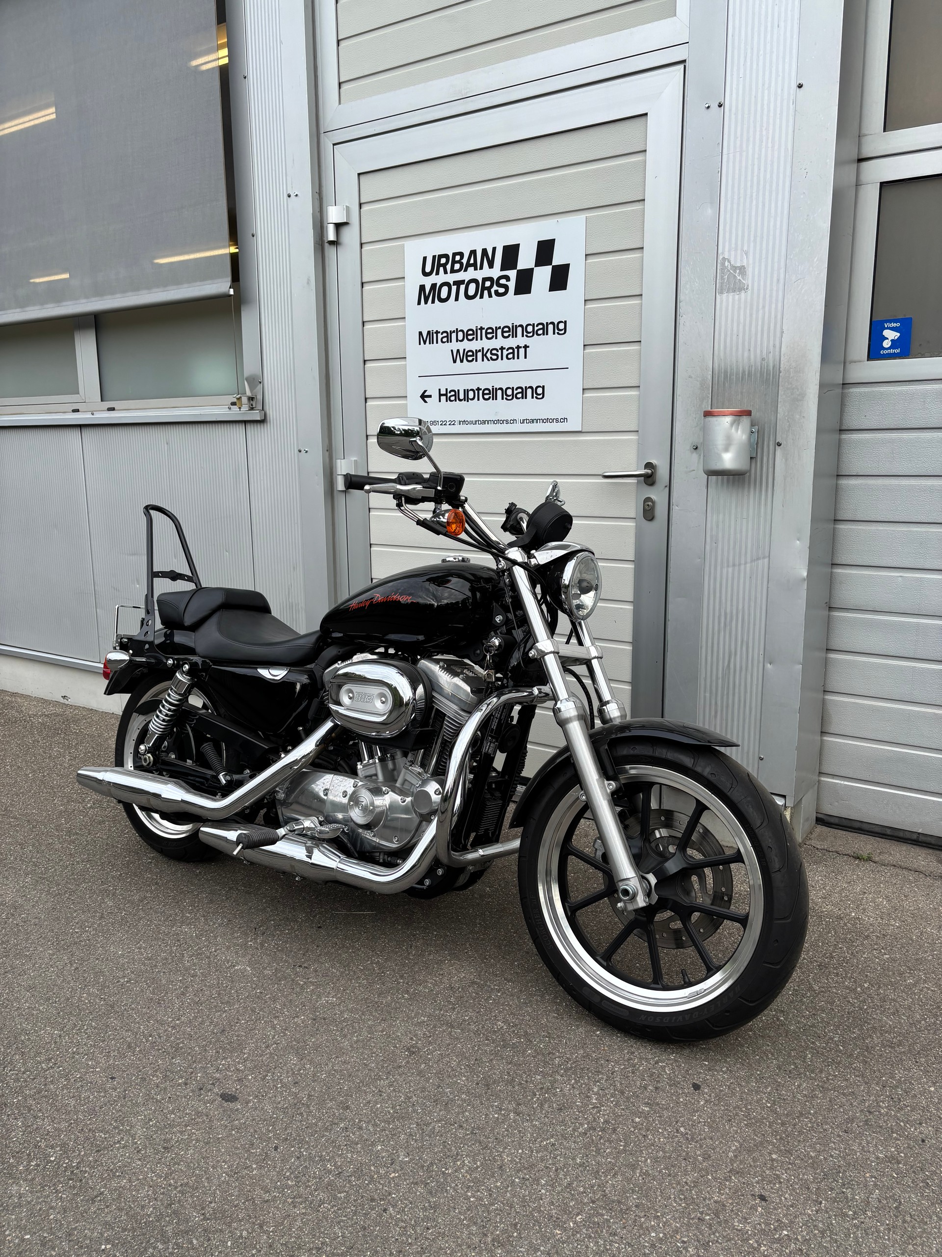 HARLEY-DAVIDSON XL 883 L Sportster Super Low (25KW)-image-2