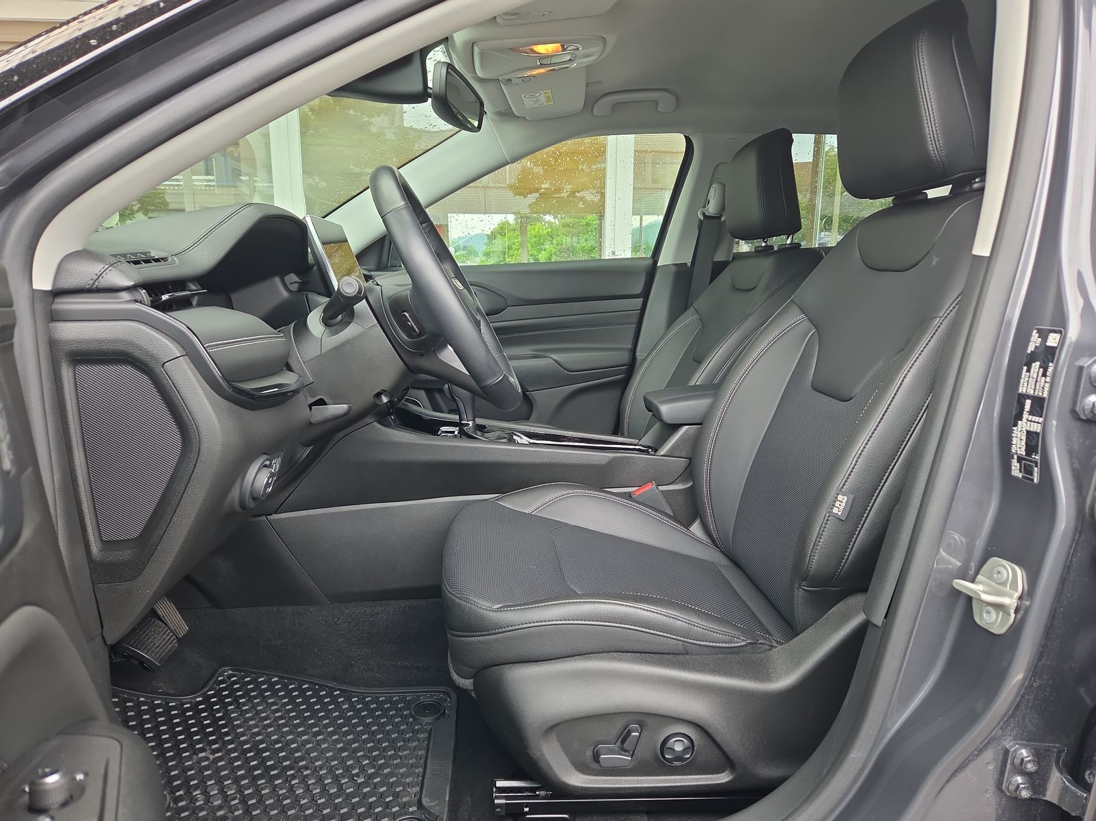 JEEP Compass 4x2 1.5 T MHEV Summit-image-7