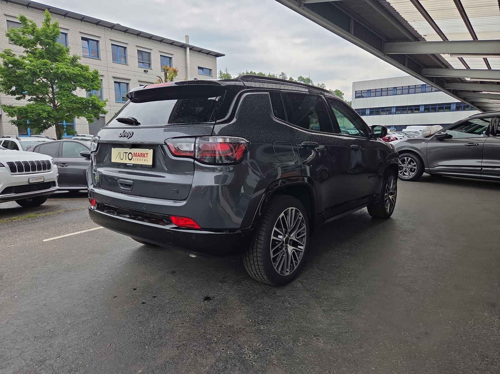 JEEP Compass 4x2 1.5 T MHEV Summit-image-4