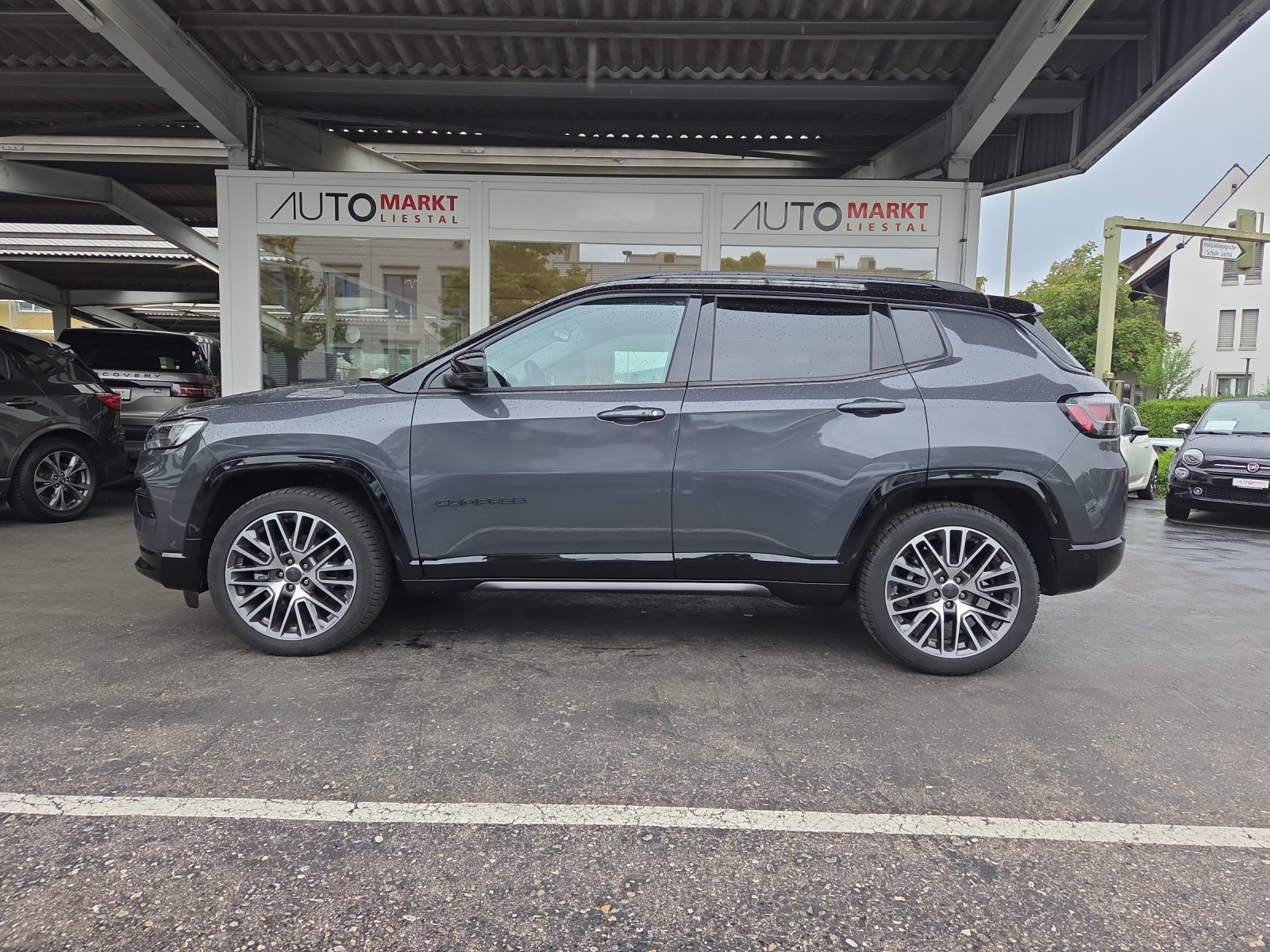 JEEP Compass 4x2 1.5 T MHEV Summit-image-1