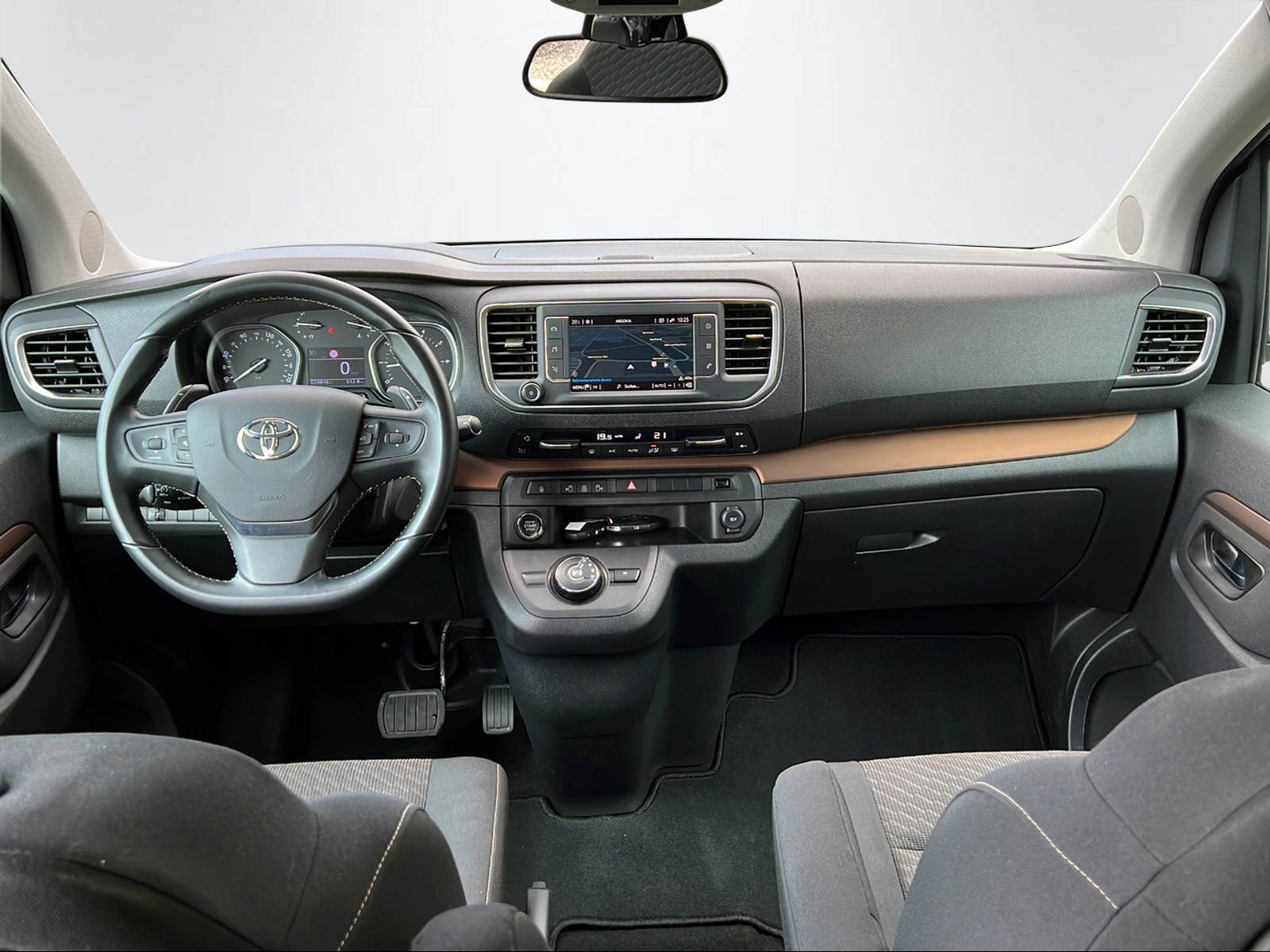 TOYOTA PROACE Verso L2 2.0 D Trend-image-11