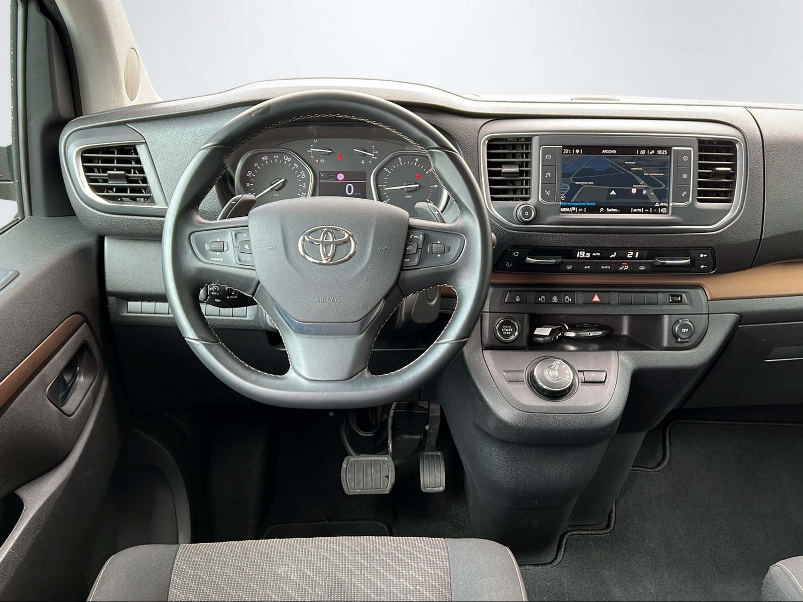 TOYOTA PROACE Verso L2 2.0 D Trend-image-12
