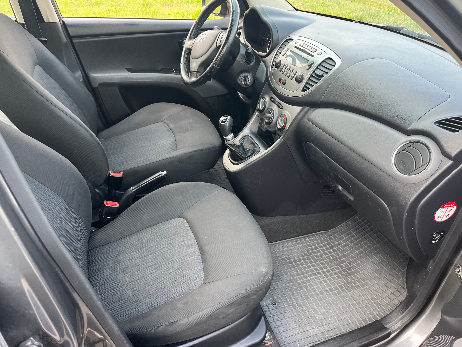 HYUNDAI i10 1.2 Style-image-10