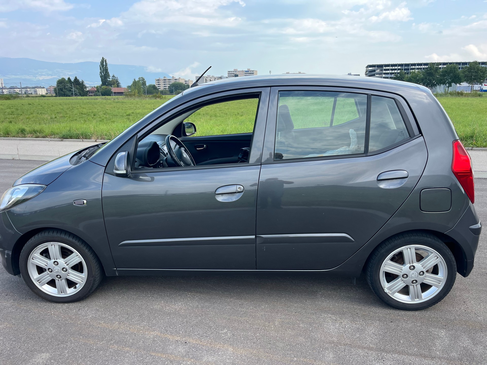 HYUNDAI i10 1.2 Style-image-6