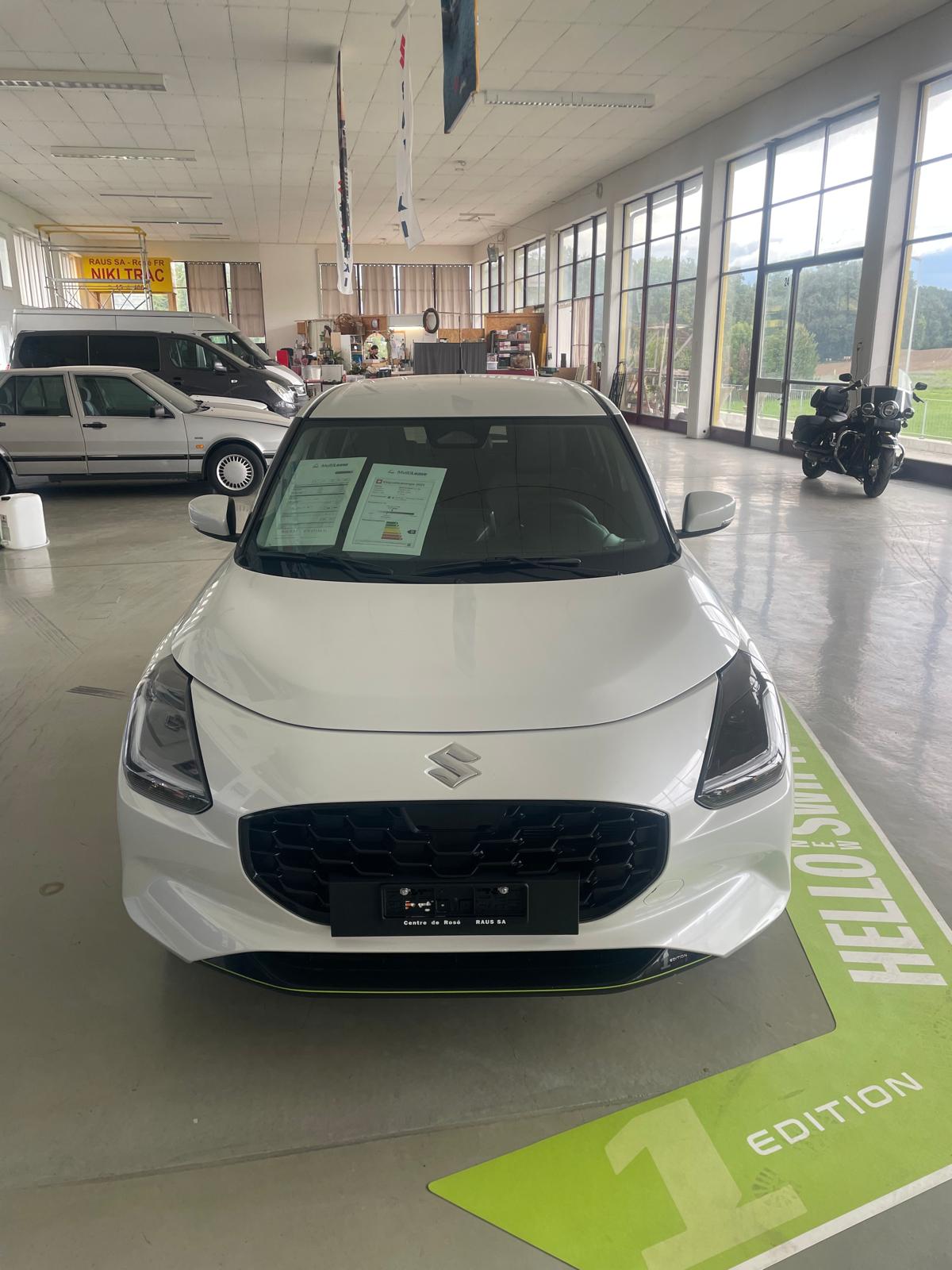 SUZUKI Swift 1.2 1st Edition Top Hybrid 4x4