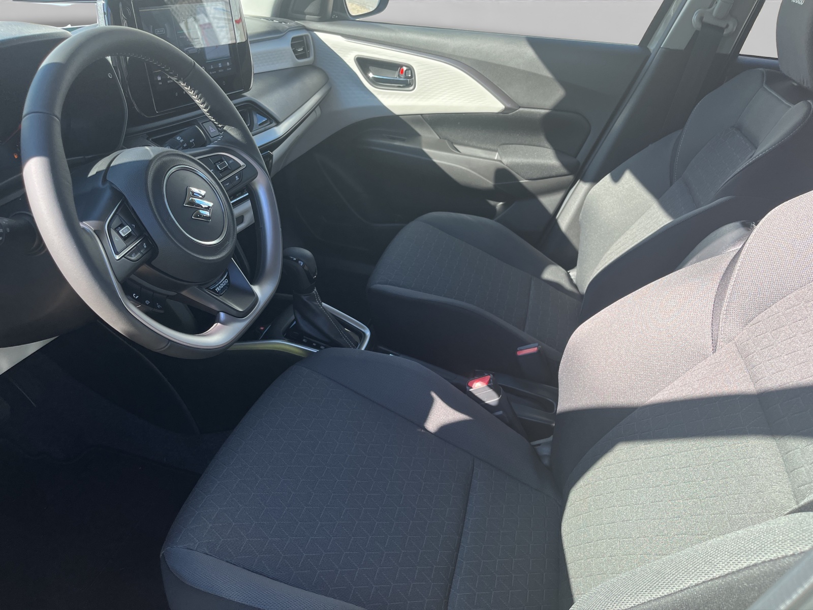 SUZUKI Swift 1.2 Tradizio Top Hybrid-image-9