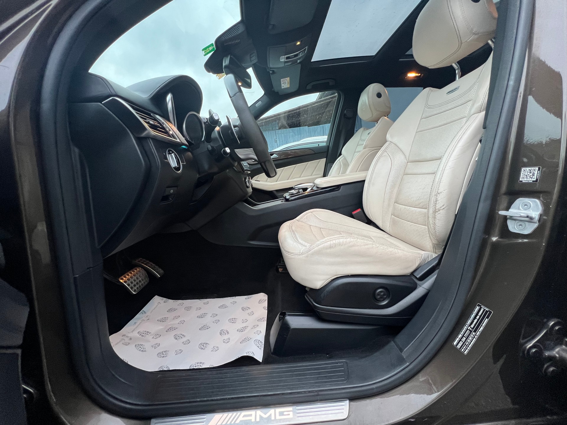 MERCEDES-BENZ GLE 63 S AMG 4Matic Speedshift Plus 7G-Tronic-image-10