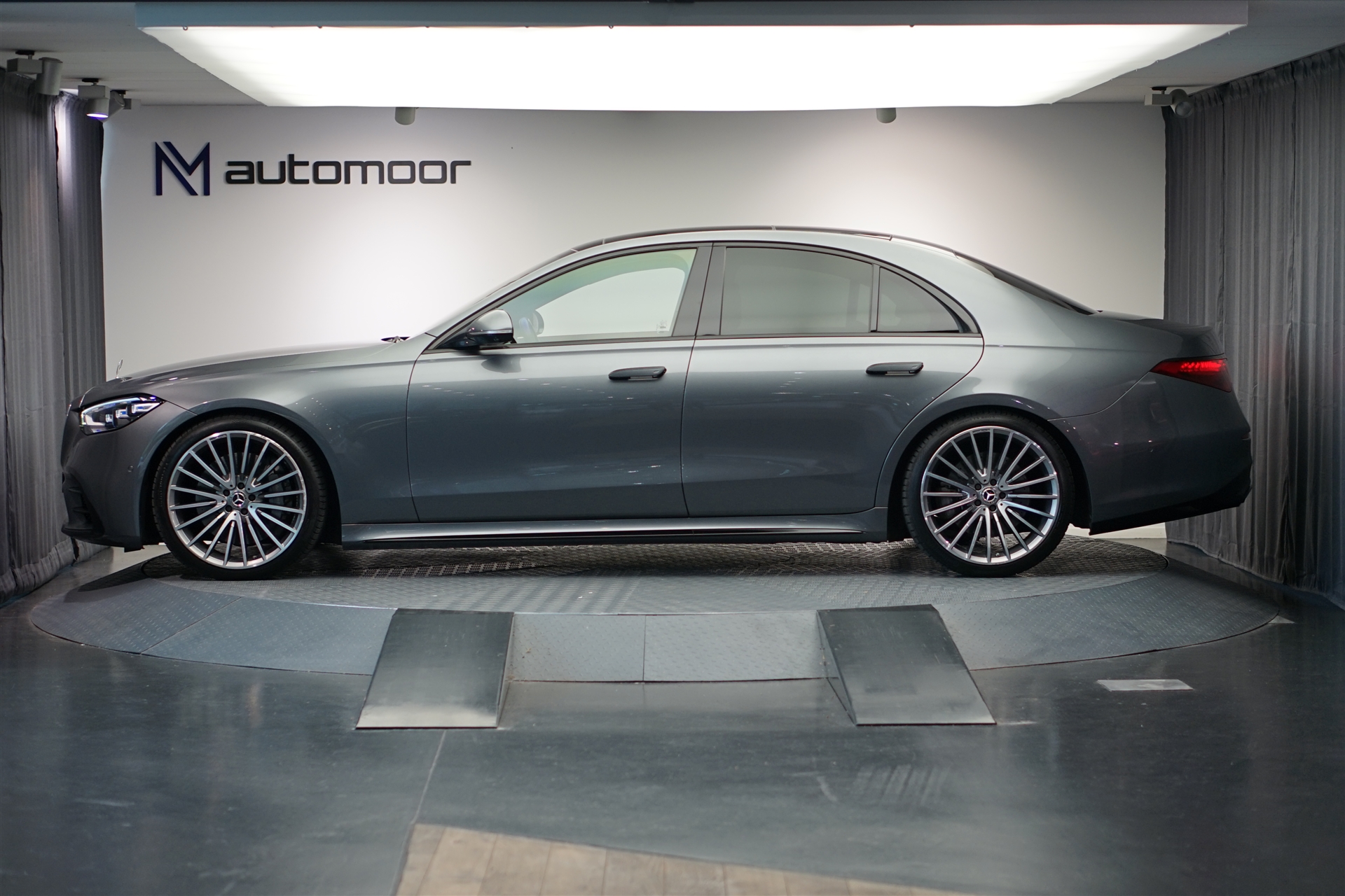 MERCEDES-BENZ S 350 d 4Matic AMG Line 9G-Tronic *CH-Fahrzeug* *Panorama* *Burmester* *MBUX*-image-8
