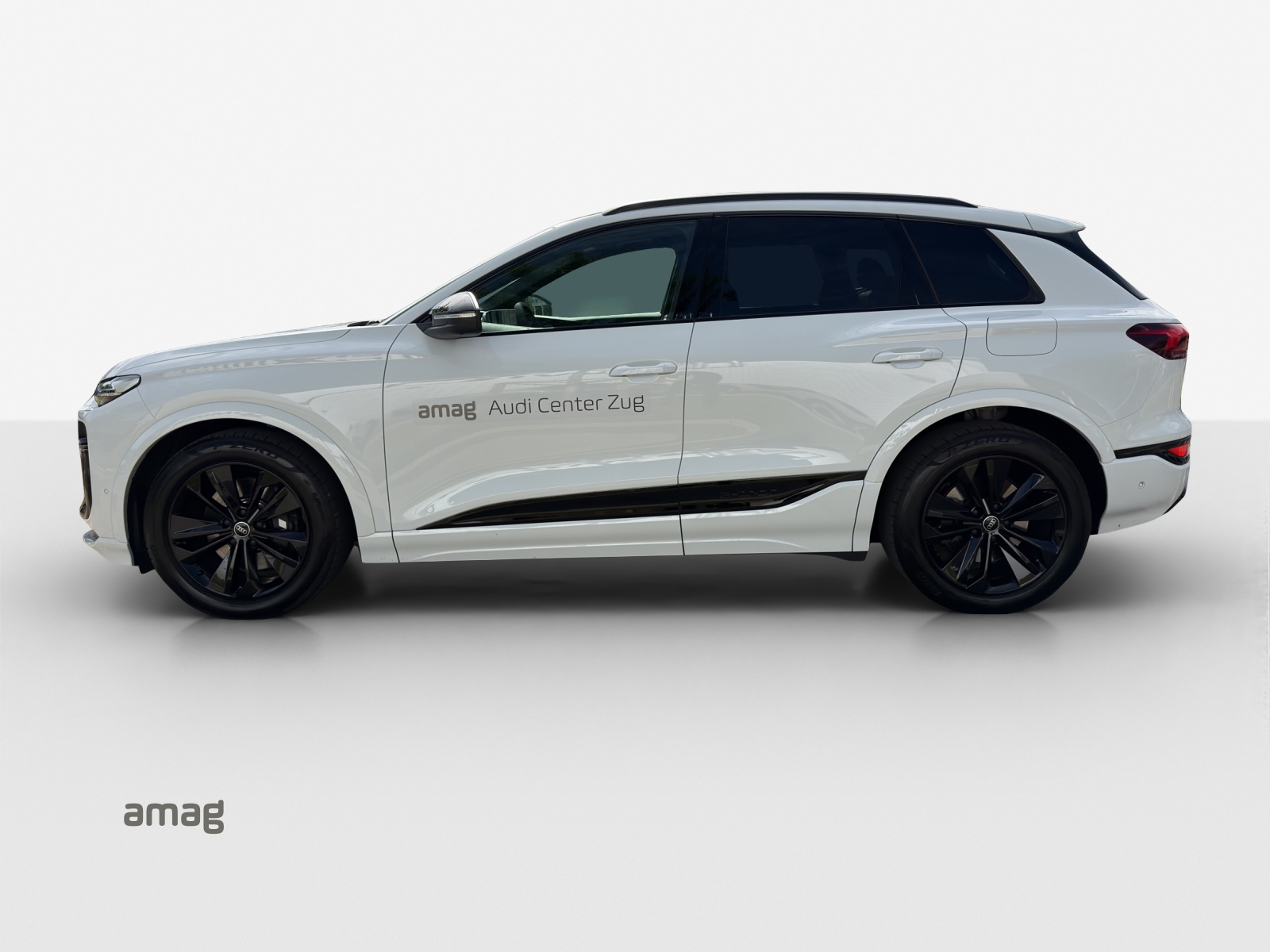 AUDI SQ6 e-tron quattro-image-1