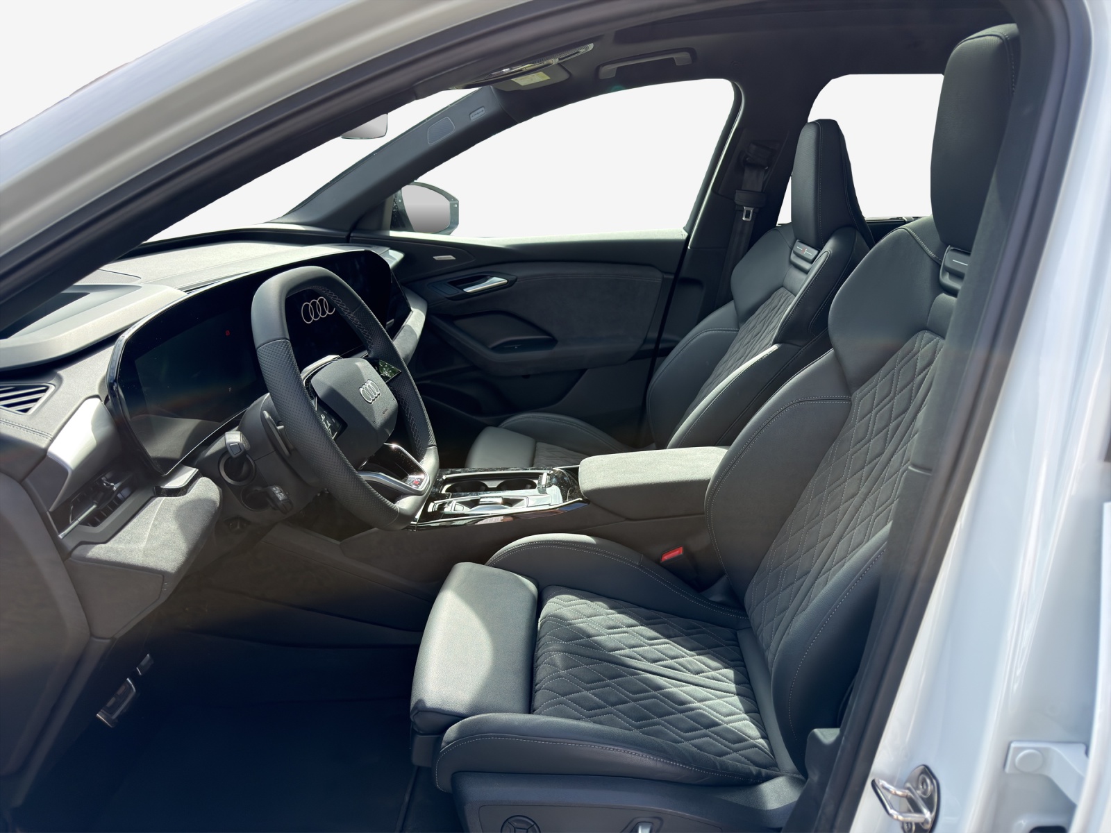 AUDI SQ6 e-tron quattro-image-7