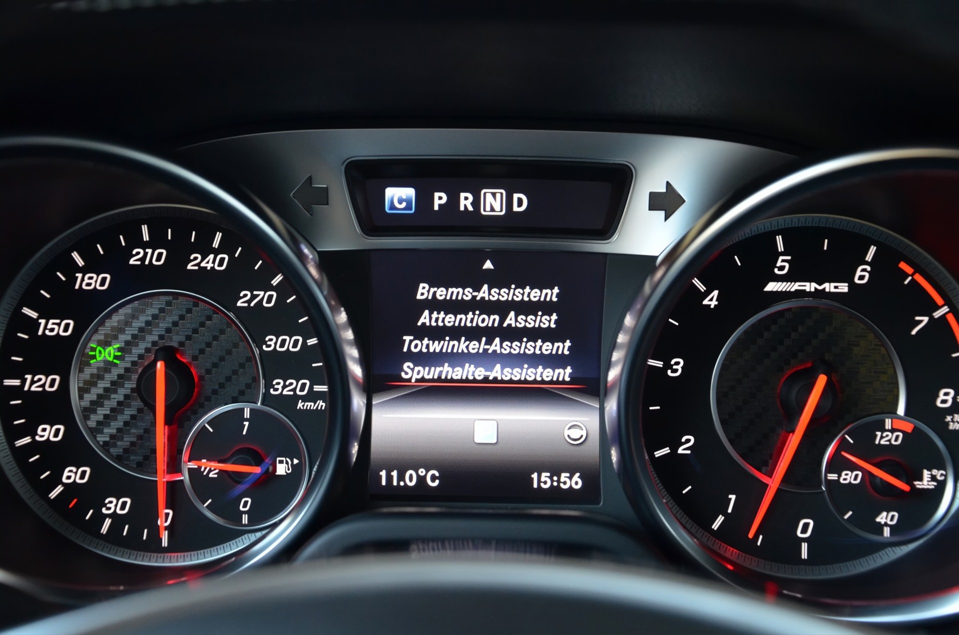 MERCEDES-BENZ SL 63 AMG Speedshift*Ohne OPF*CH-Fahrzeug,Gratis Service,Frisch ab MFK,1 Jahr oder 20'000km Garantie*-image-9