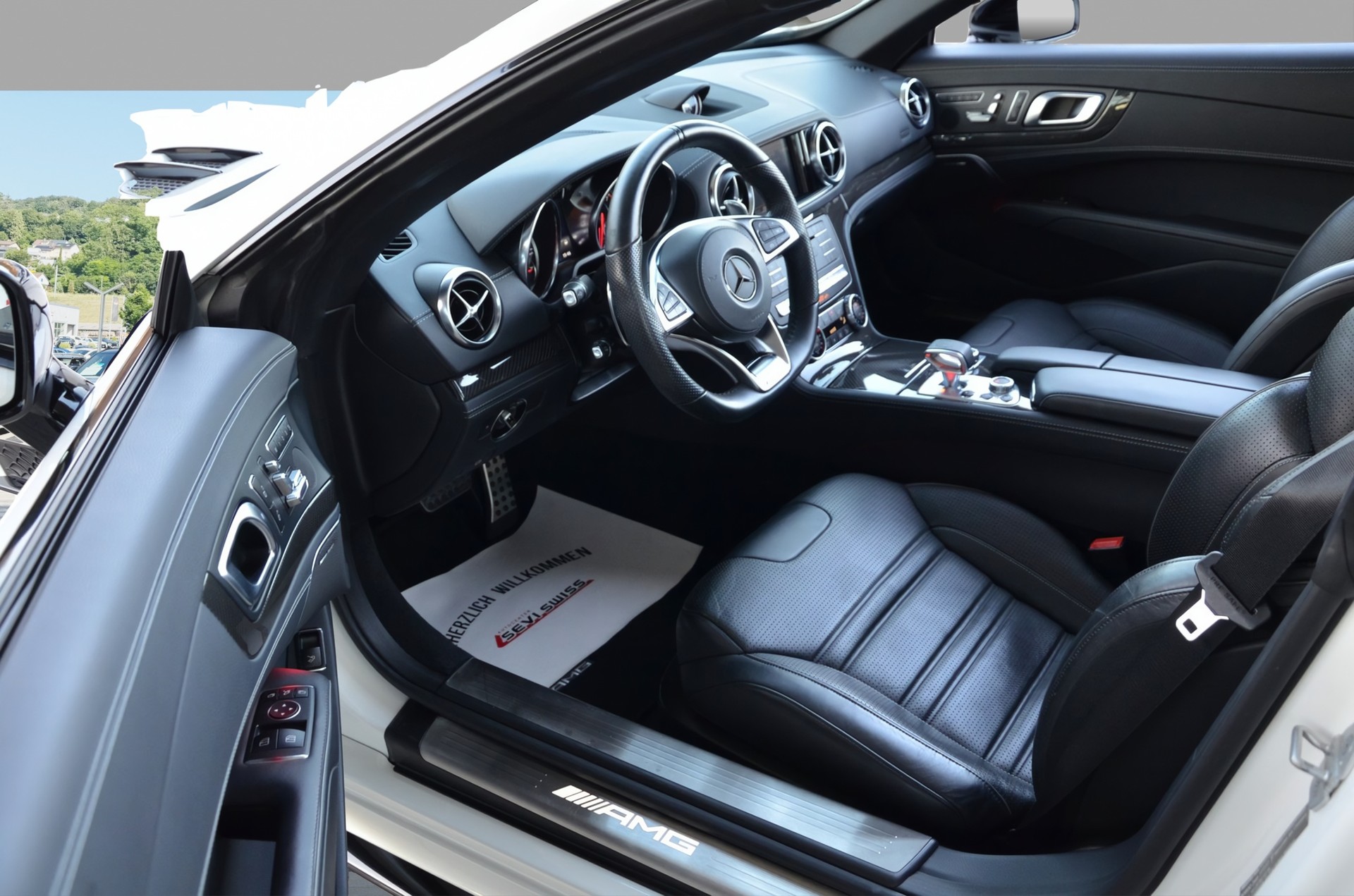 MERCEDES-BENZ SL 63 AMG Speedshift*Ohne OPF*CH-Fahrzeug,Gratis Service,Frisch ab MFK,1 Jahr oder 20'000km Garantie*-image-5